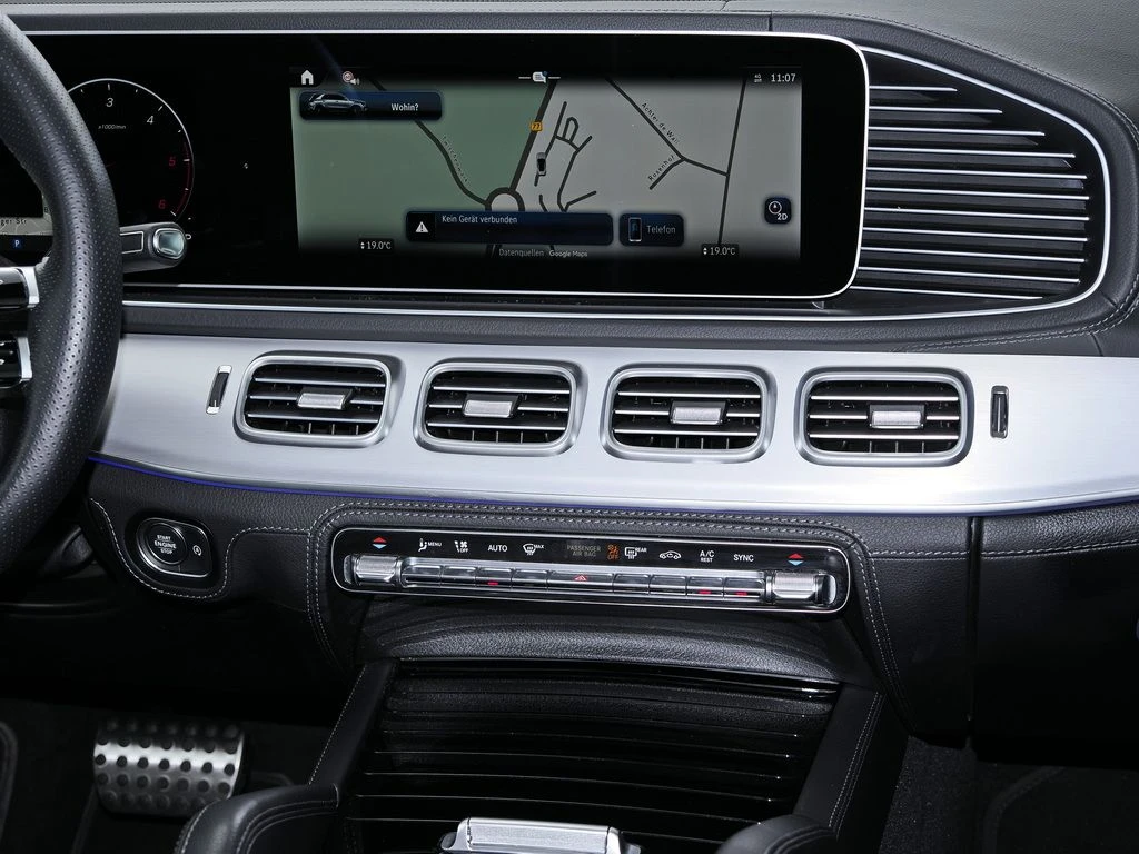 Mercedes-Benz-GLE 450 d-image-11