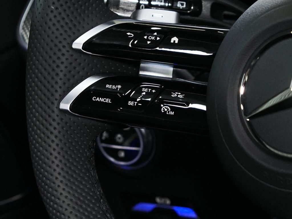 Mercedes-Benz-C-Klasse 200-image-8