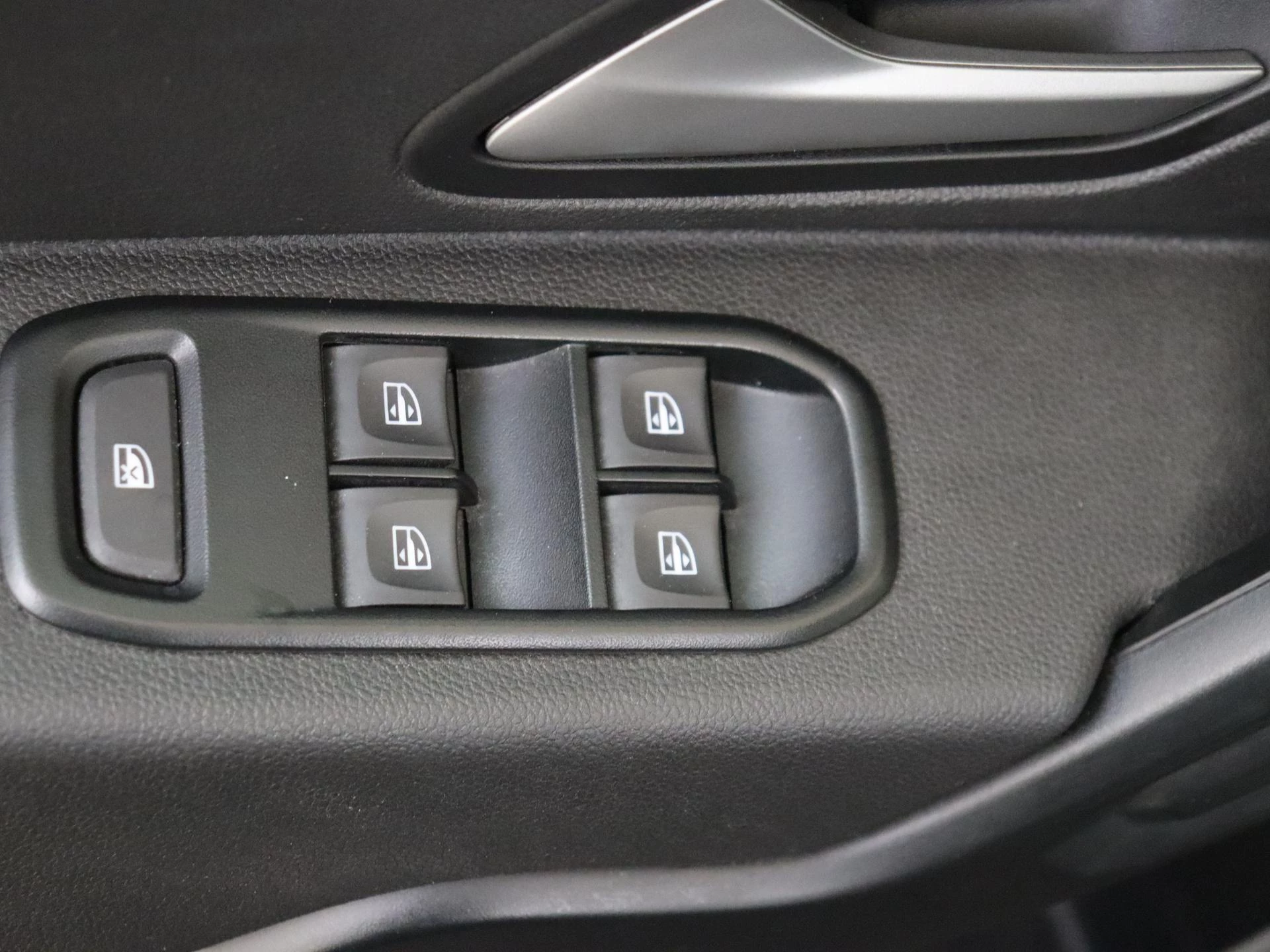 Dacia-Duster-image-23