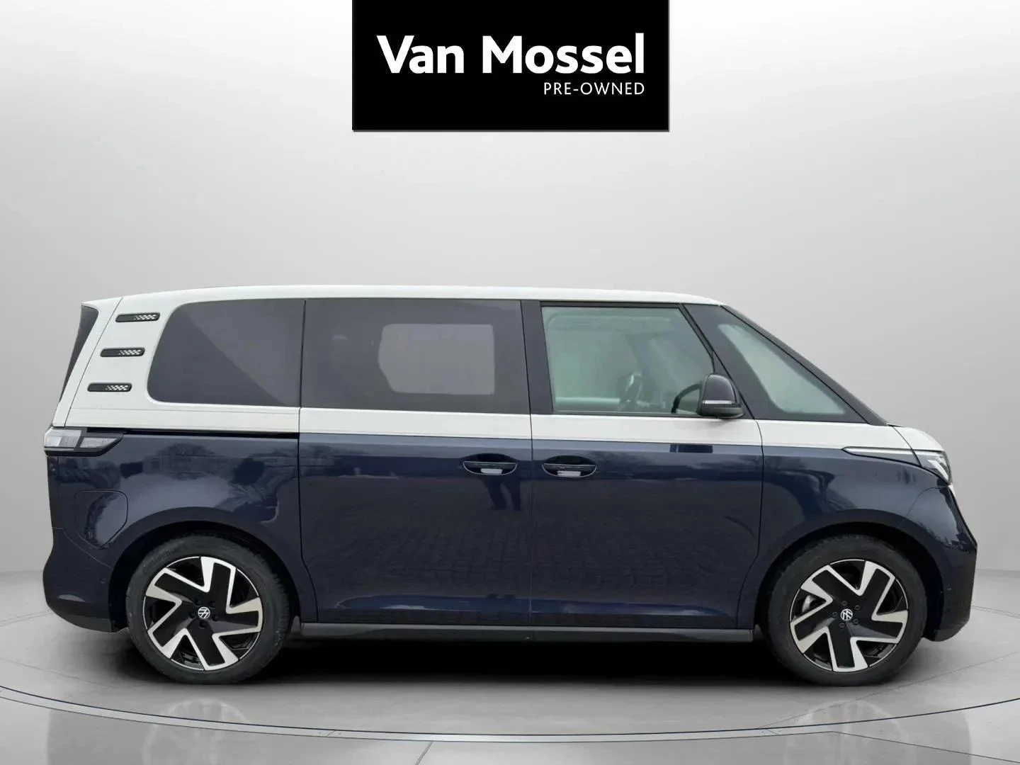 Volkswagen-ID. Buzz-image-4