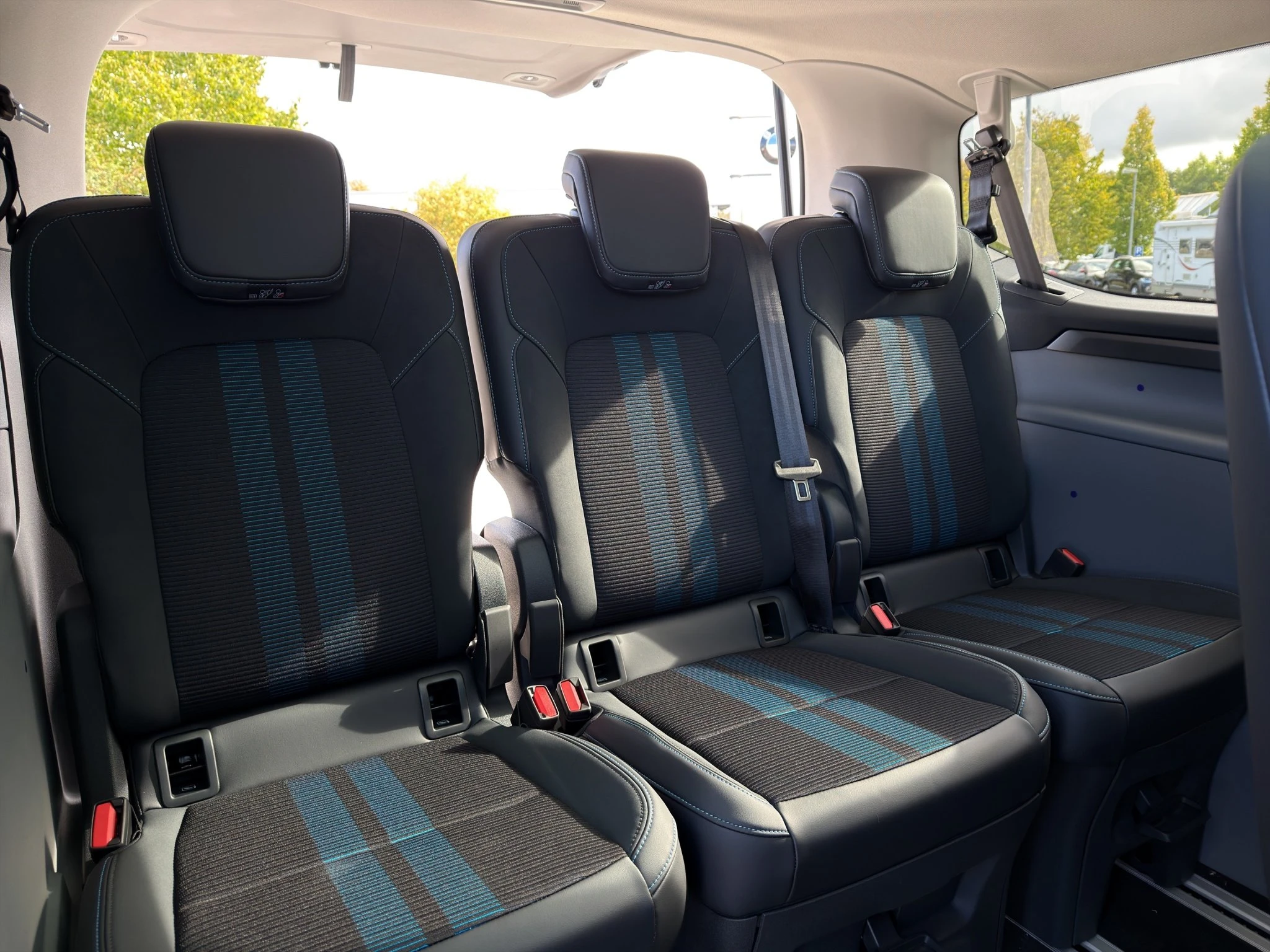 Ford-Tourneo Custom-image-19