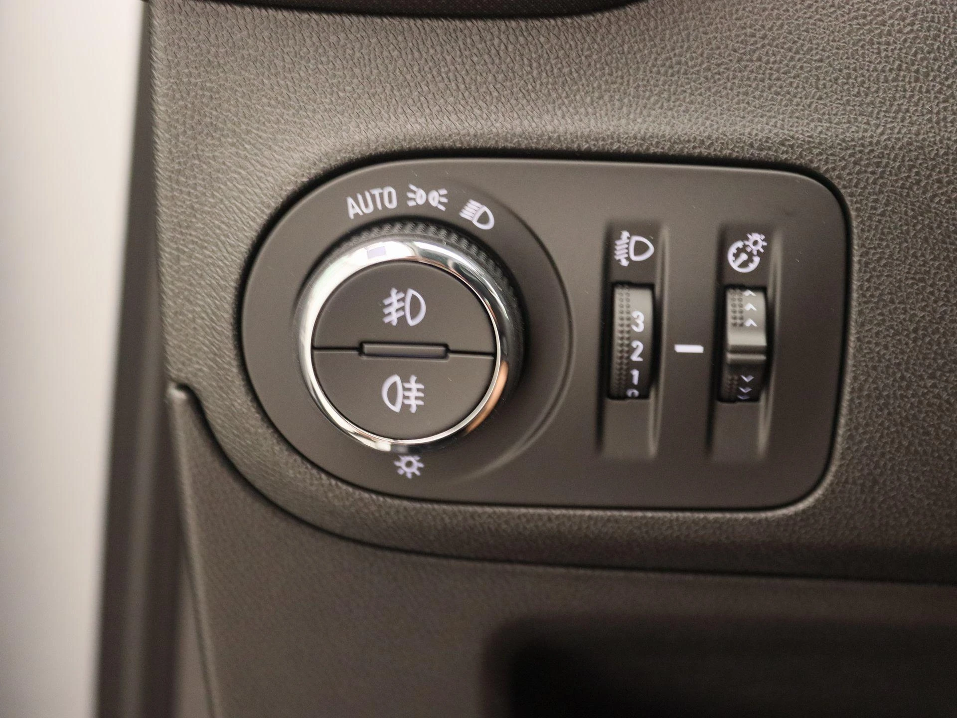 Opel-Crossland-image-19