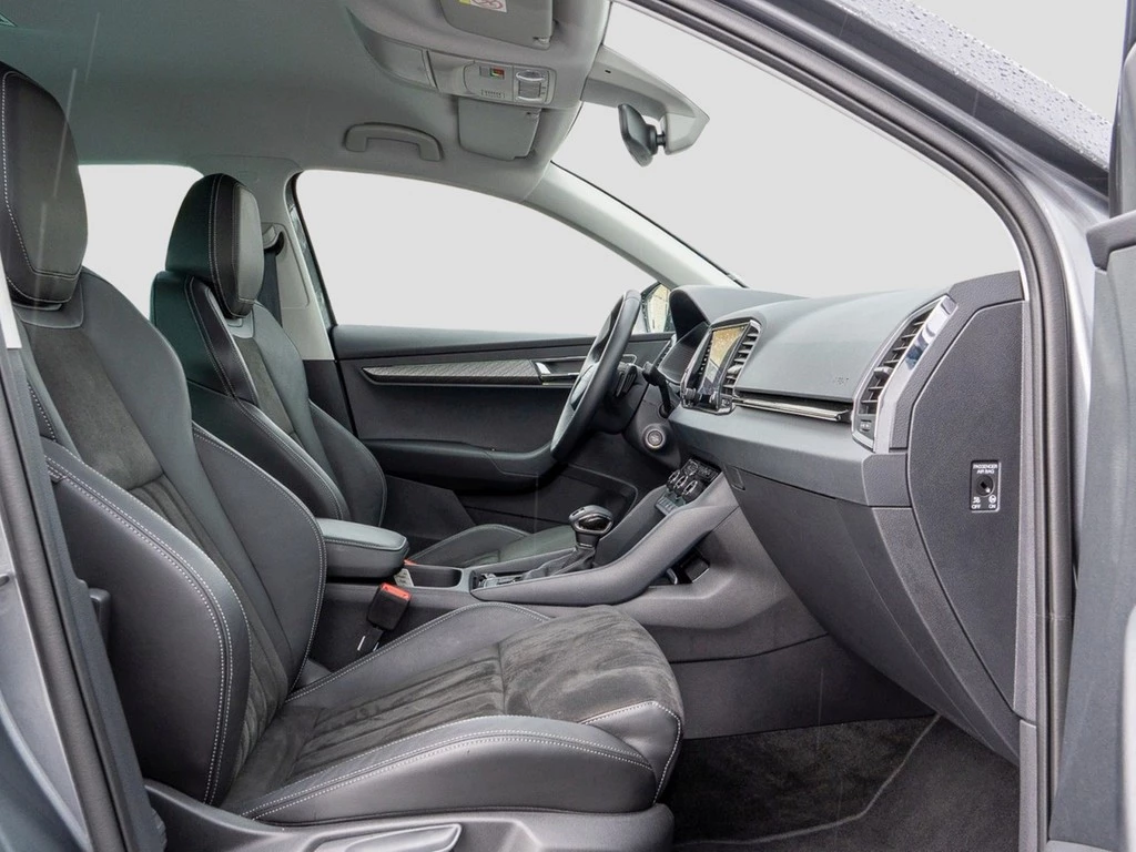 Škoda Karoq 1.5 TSI DSG Tour Matrix, AHK, Navi