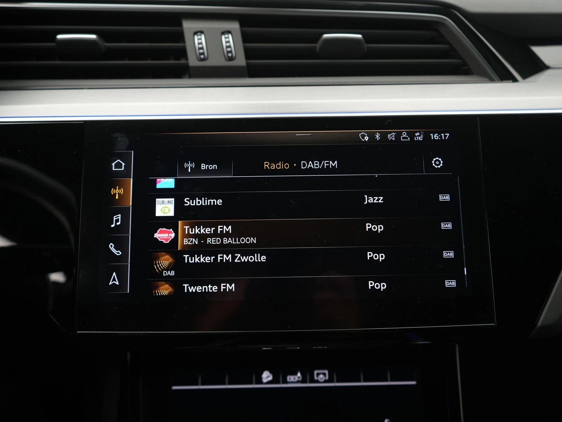 Audi-e-tron-image-12