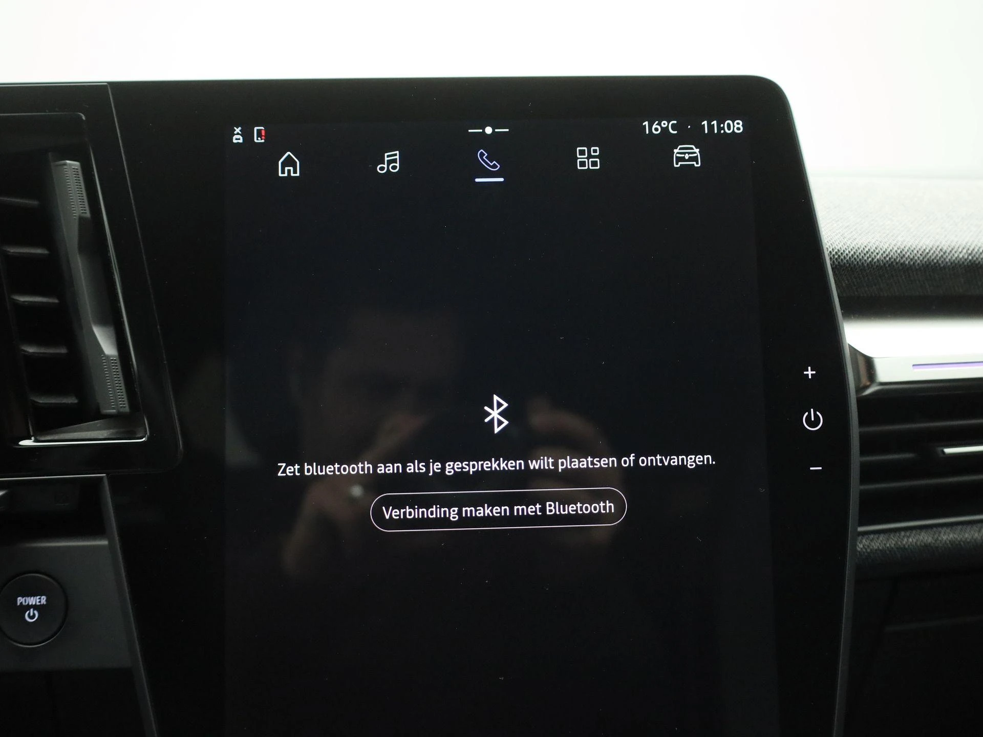 Renault-Megane E-Tech-image-19