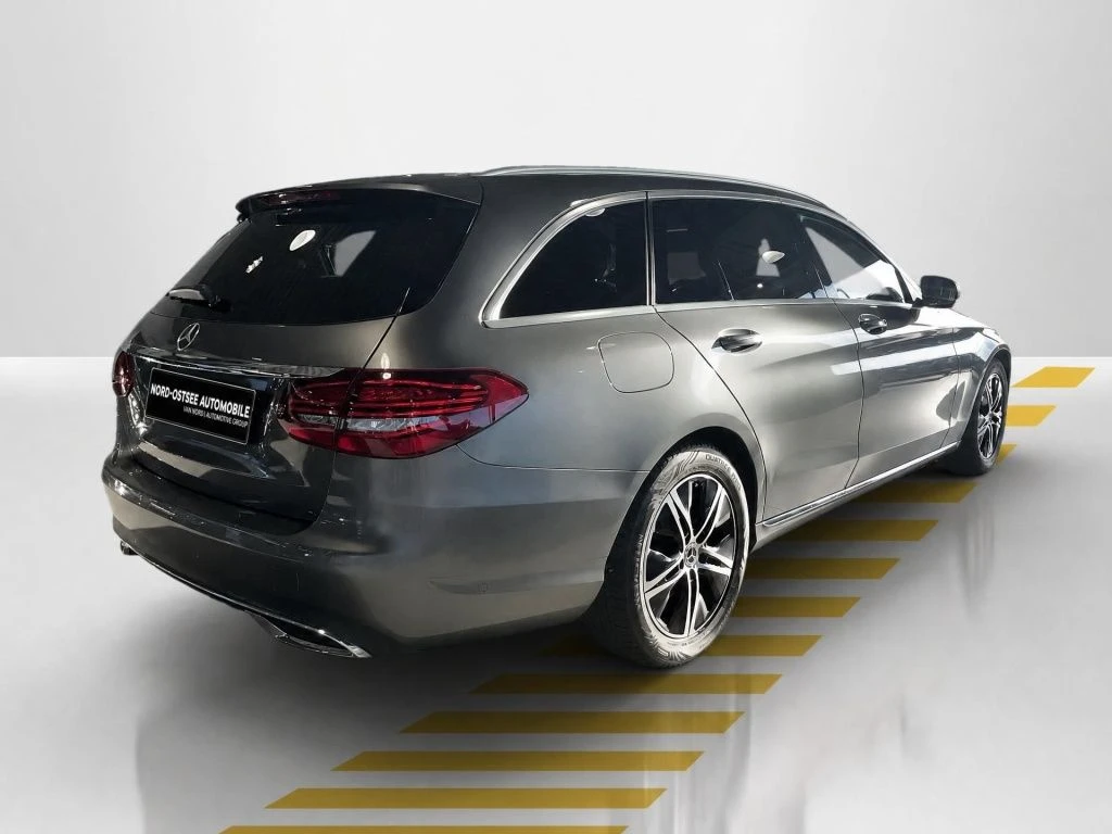Mercedes-Benz-C-Klasse 200 d-image-14