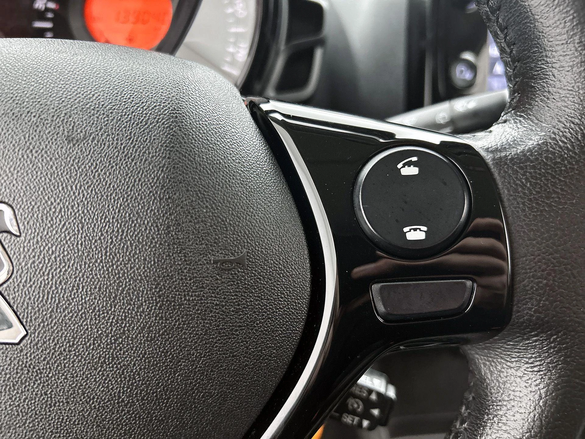 Peugeot 108 1.0 e-VTi Allure