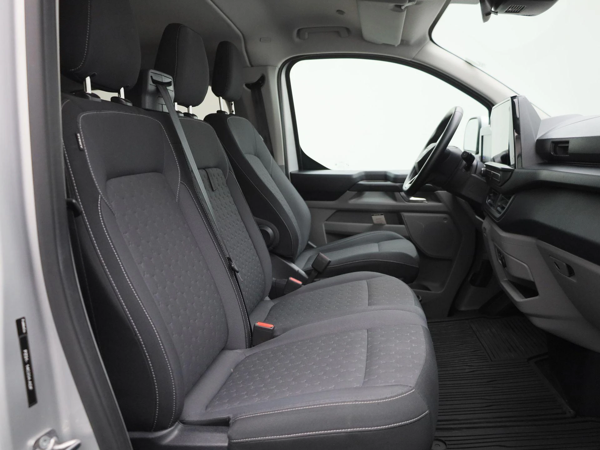 Ford-Transit Custom-image-29
