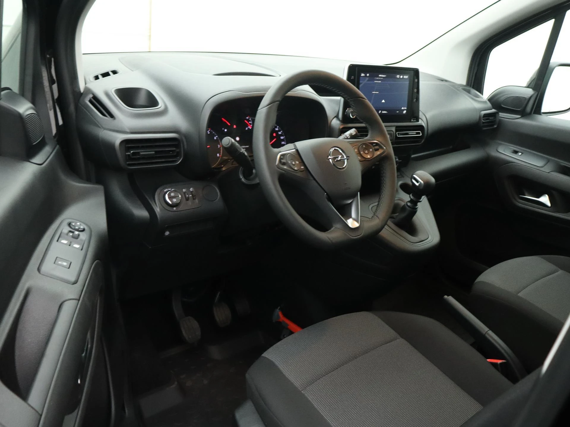 Opel-Combo-image-2