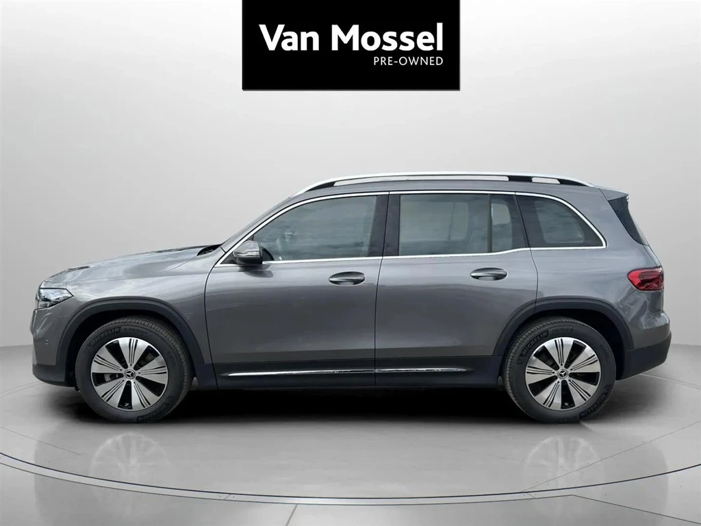 Mercedes-Benz-EQB-image-7