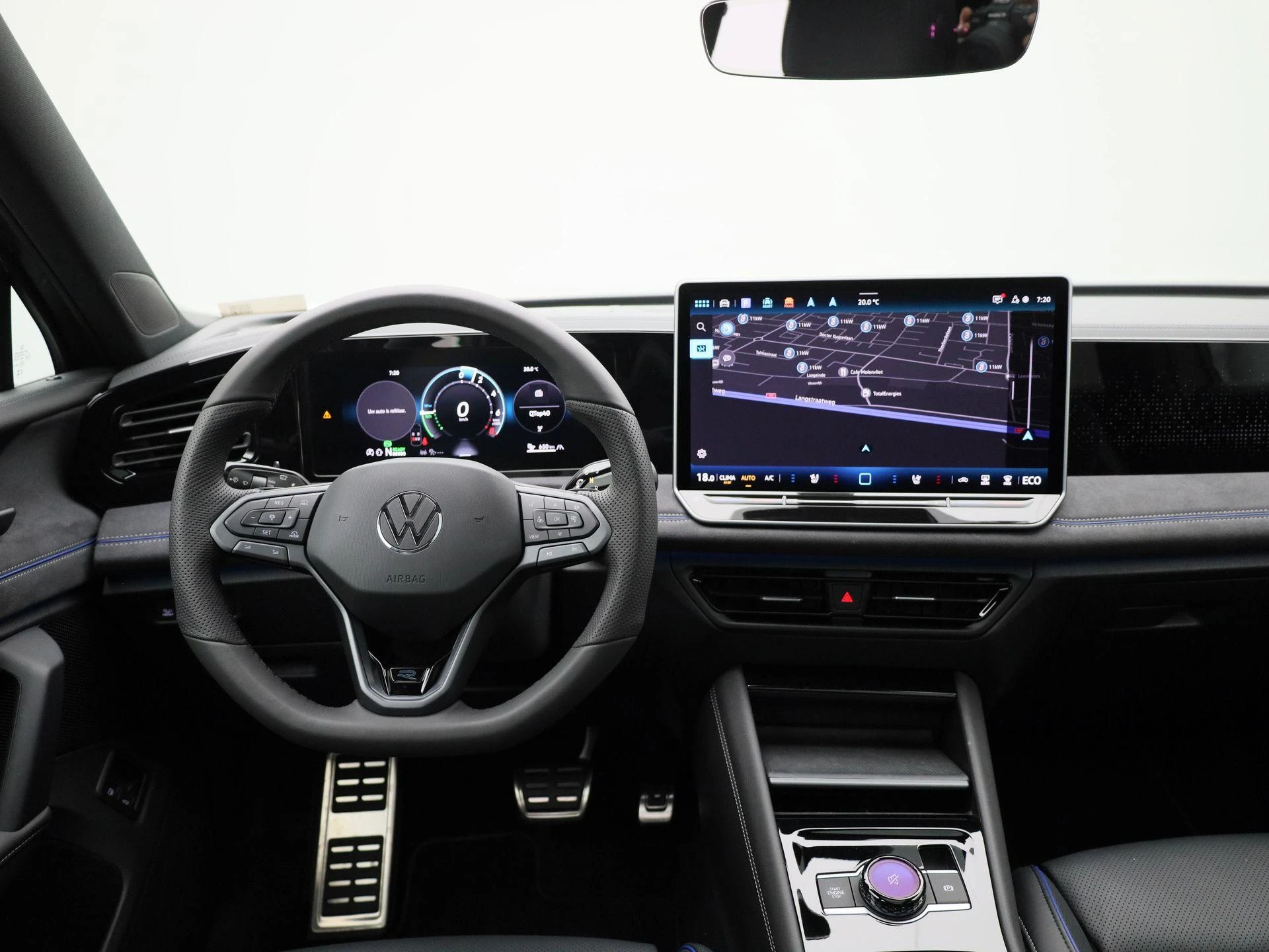 Volkswagen-Tiguan-image-6