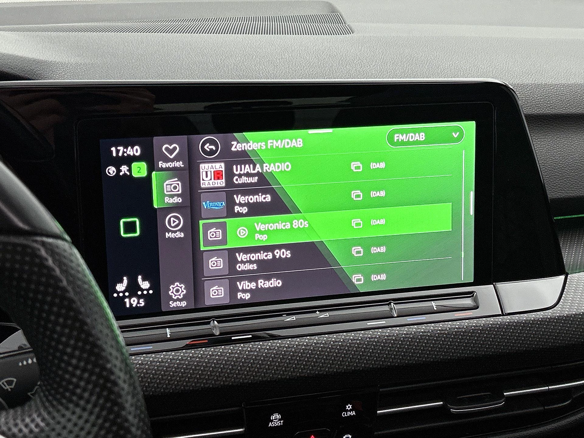 Volkswagen Golf 1.5 eTSI R-Line