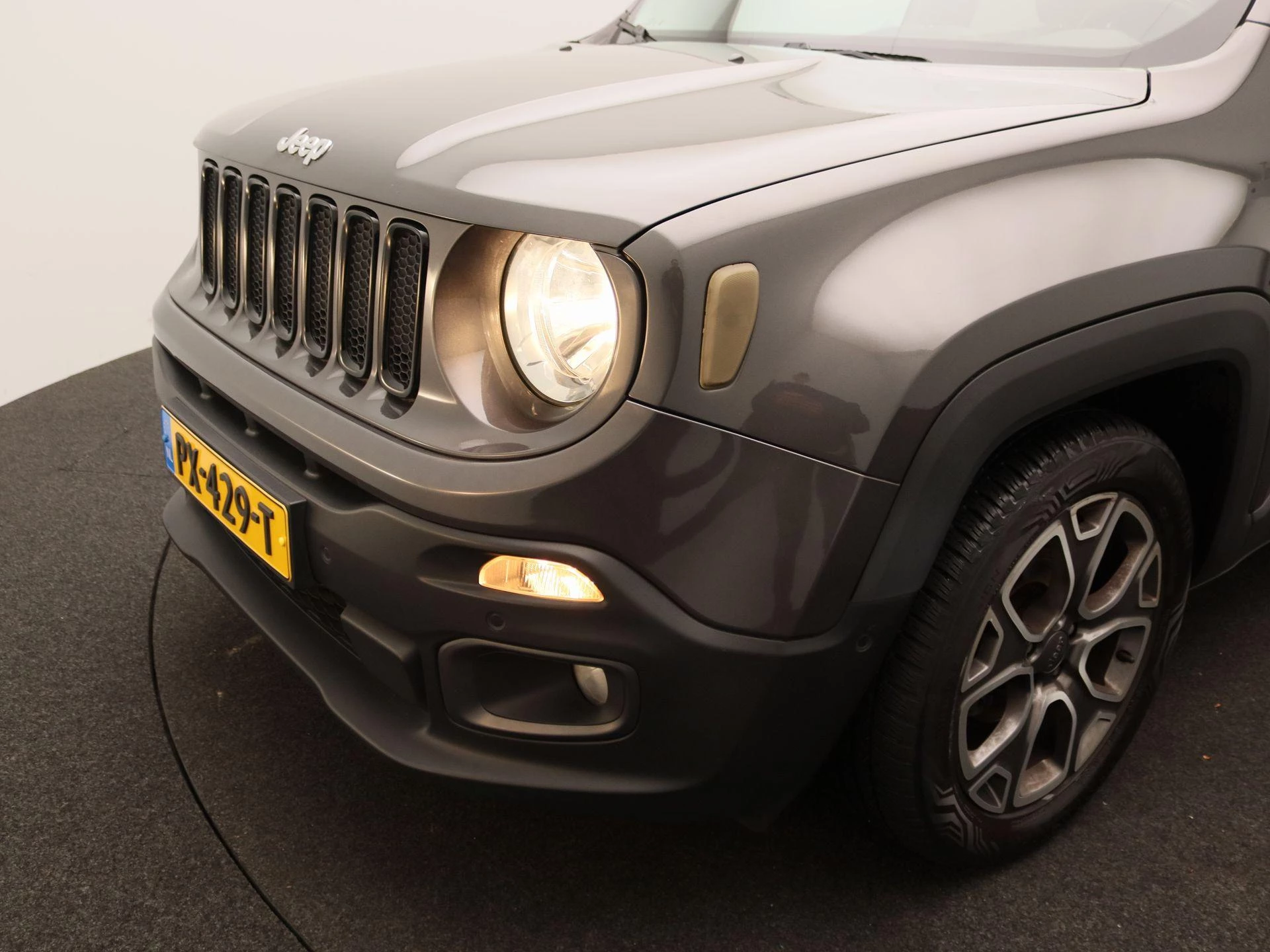 Jeep-Renegade-image-20