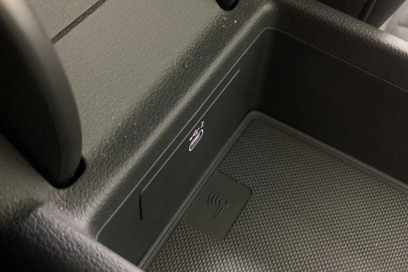 Audi-A4-image-28