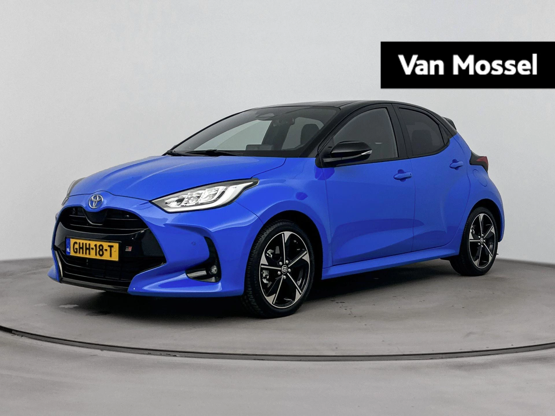 Toyota-Yaris-image-0