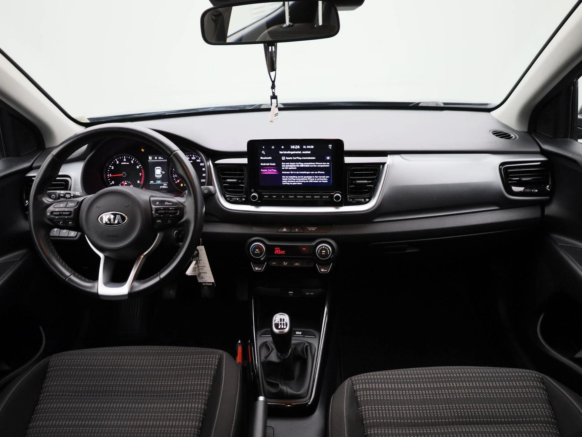 Kia-Stonic-image-31