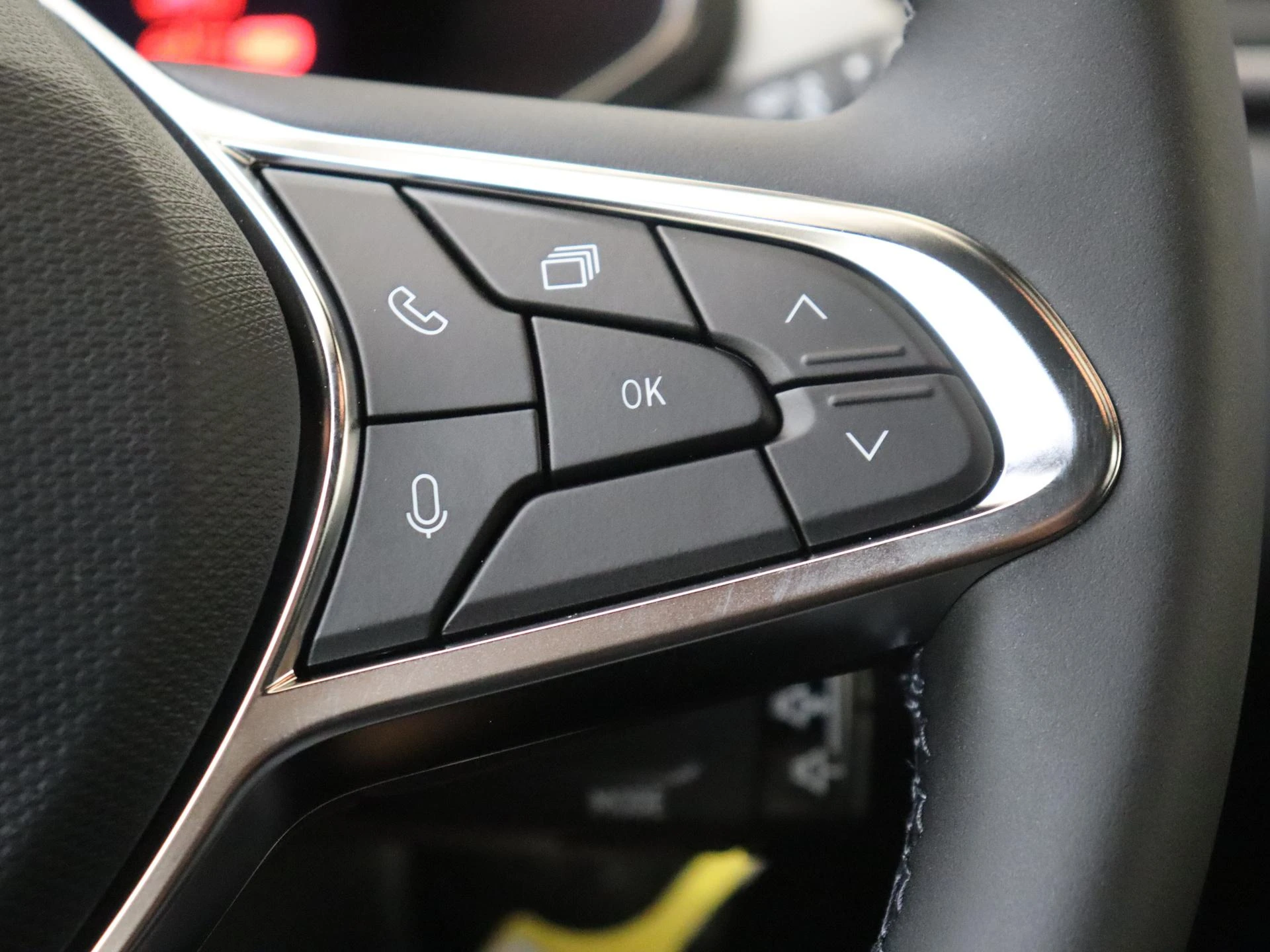 Renault-Captur-image-12