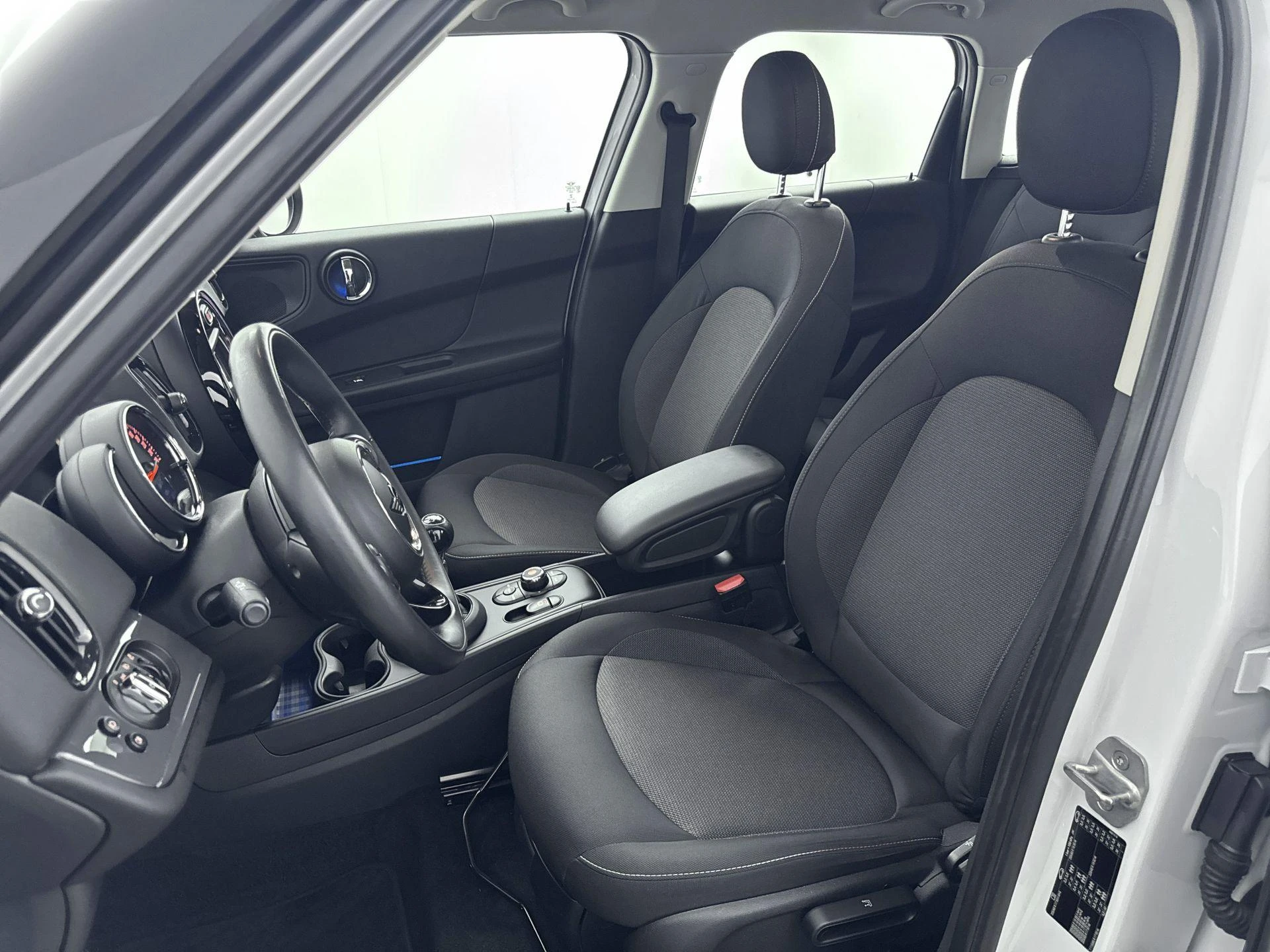 MINI-Countryman-image-20