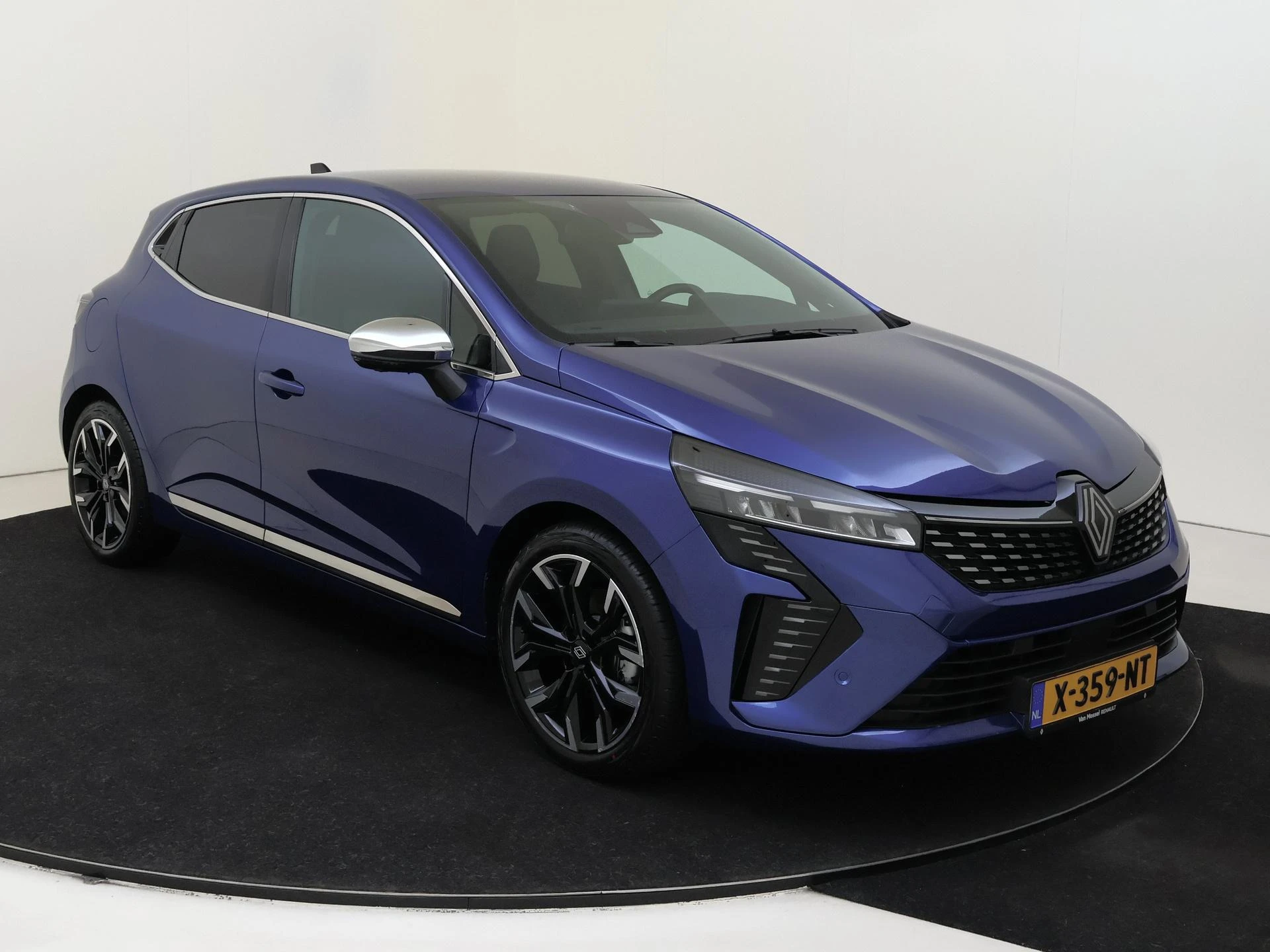 Renault-Clio-image-1