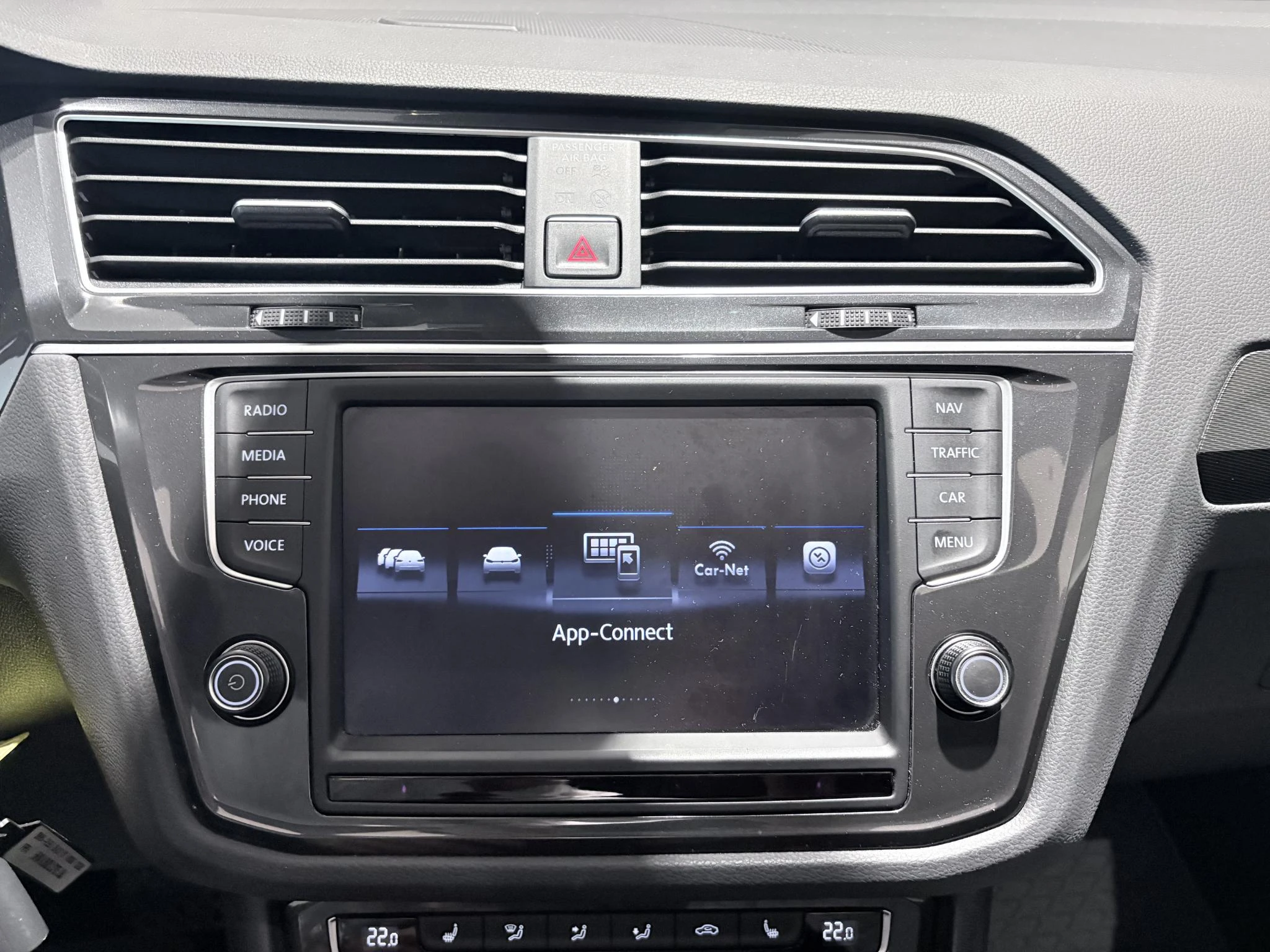 Volkswagen-Tiguan-image-24