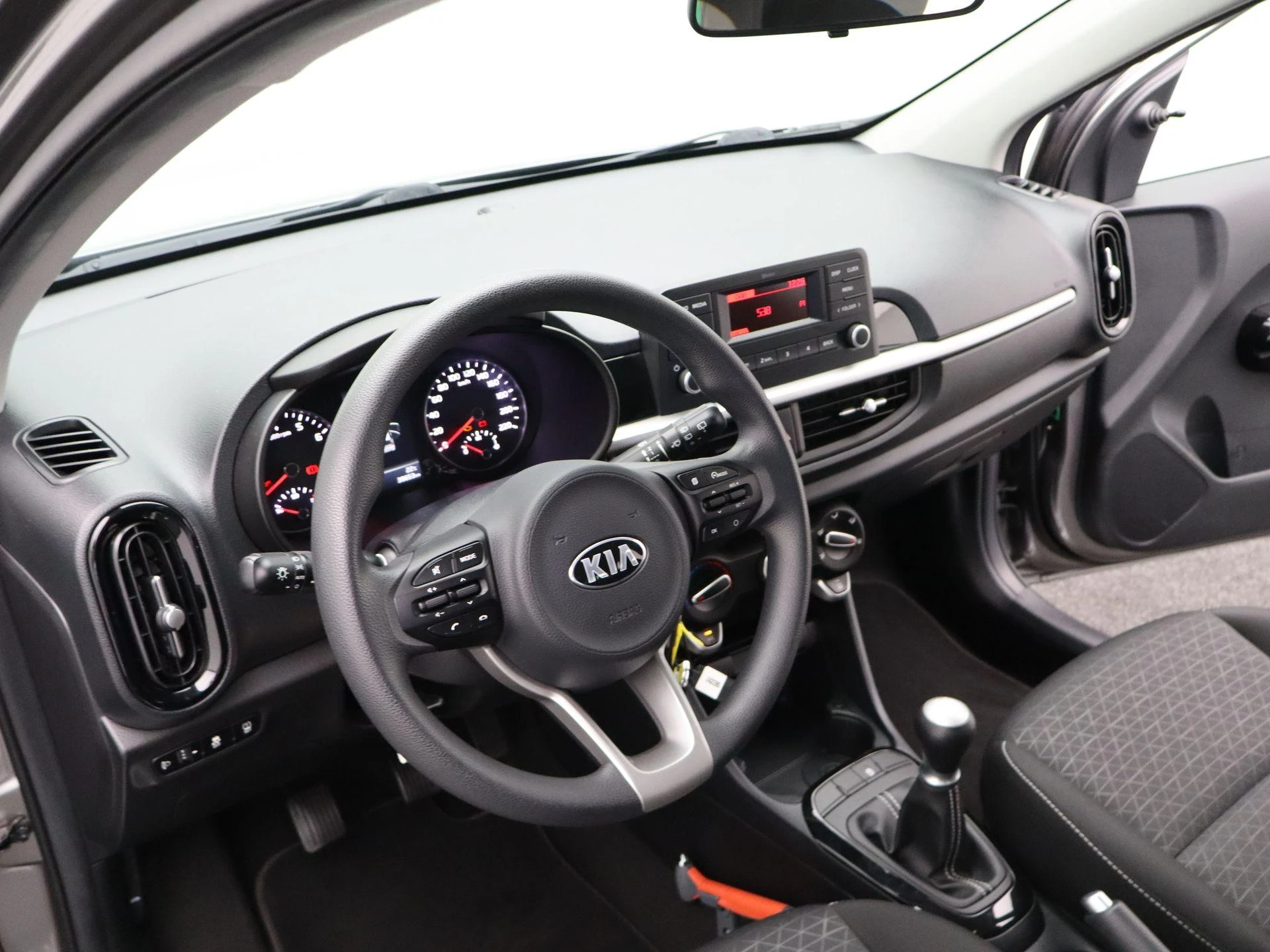 Kia-Picanto-image-25
