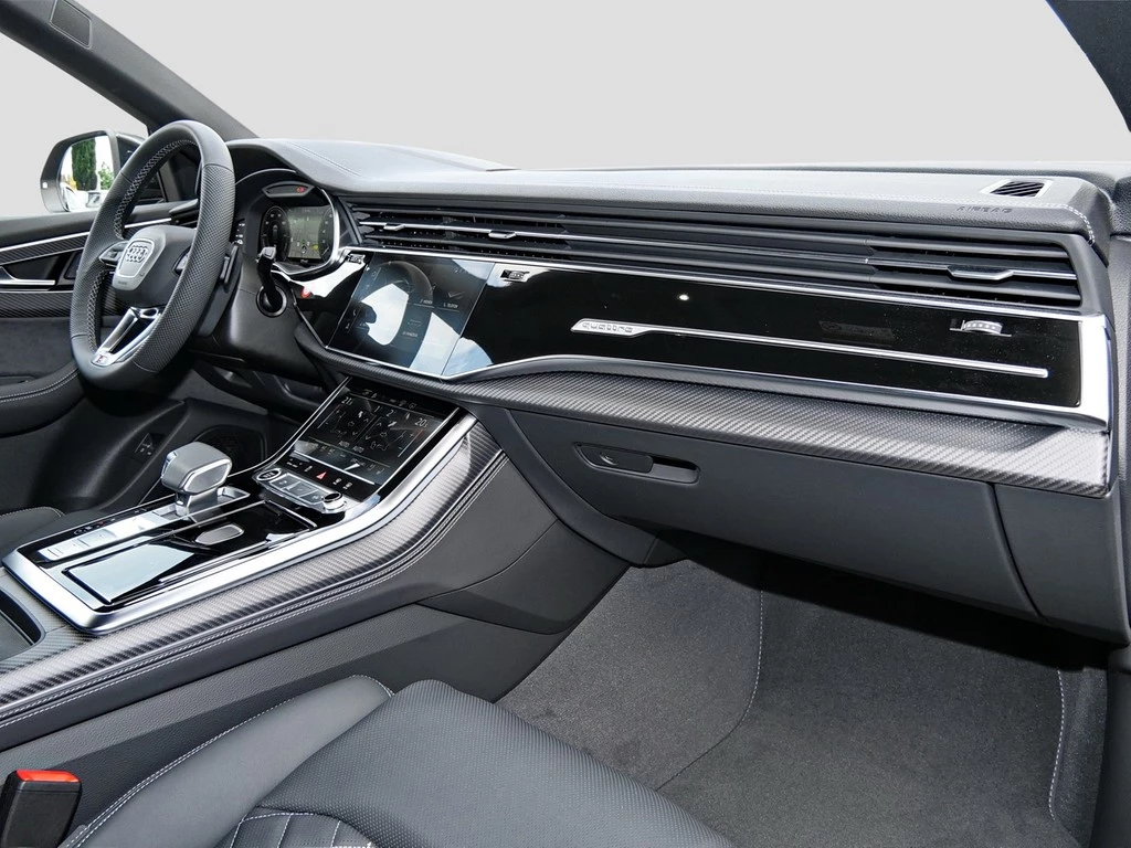 Audi Q8 UPE br. 134.260,- SUV TFSIe quattro triptronic 250 kW / 340 PS