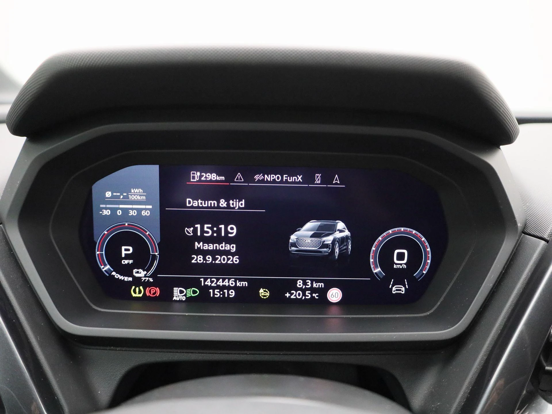 Audi-Q4 e-tron-image-16