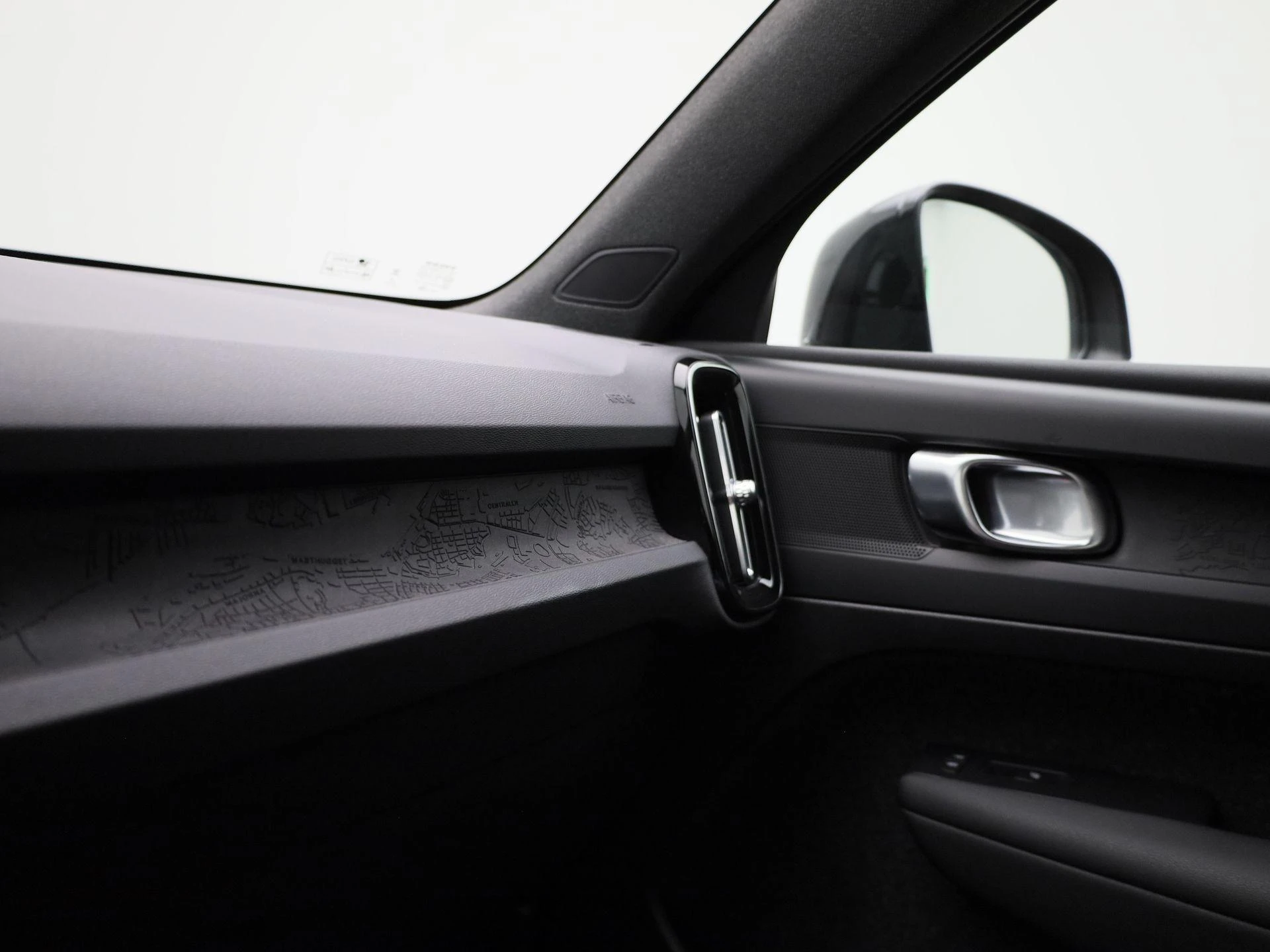 Volvo-XC40-image-24