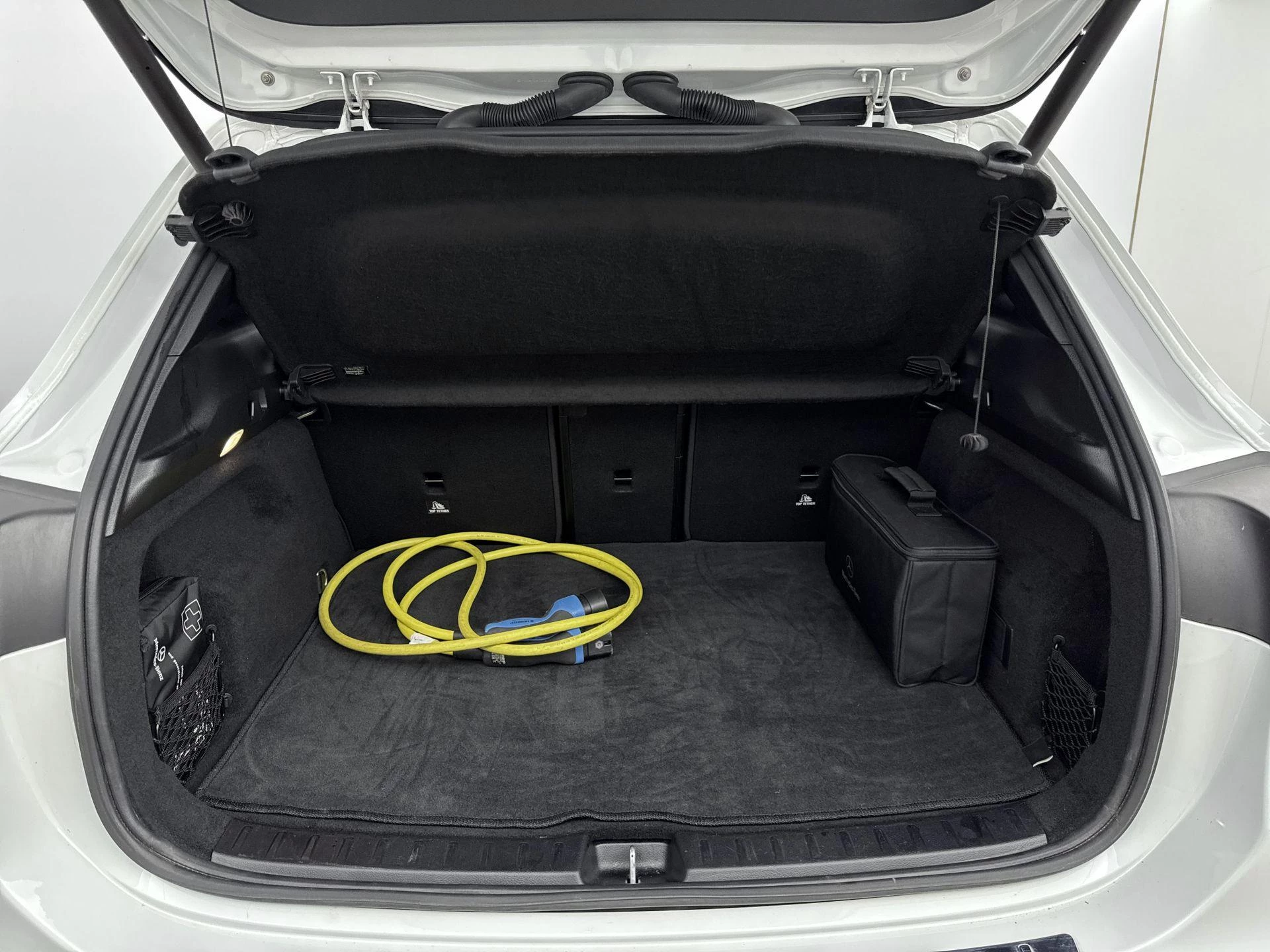 Mercedes-Benz EQA 250 Business Solution AMG 67 kWh 191PK