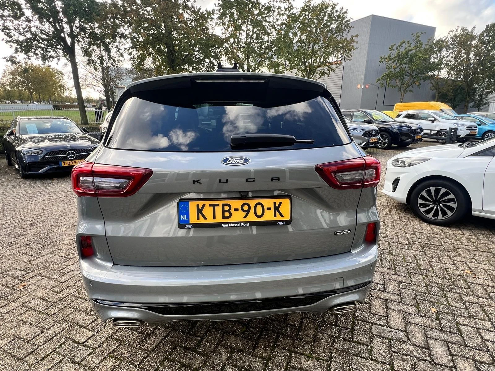 Ford-Kuga-image-4