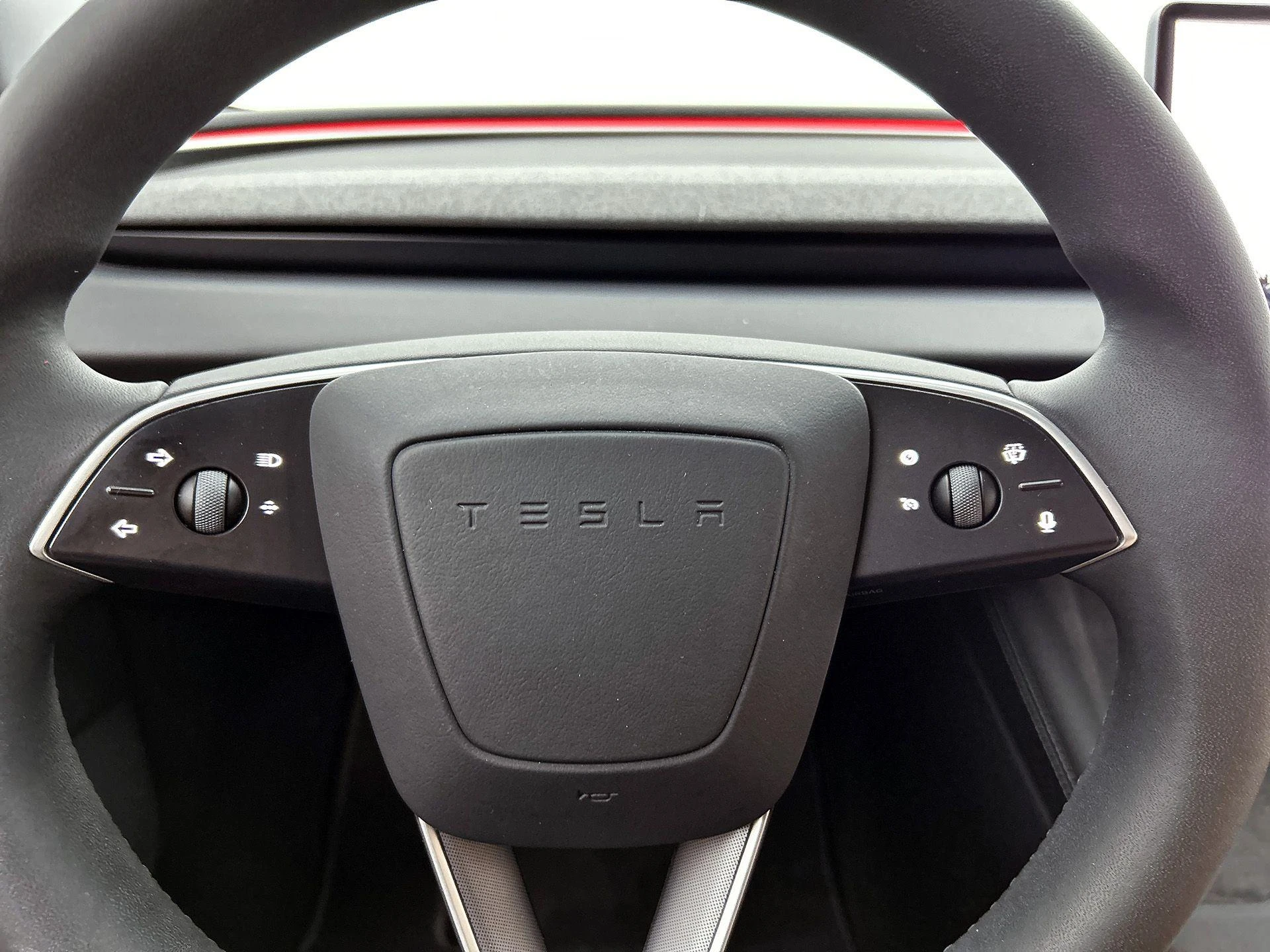 Tesla-Model 3-image-35