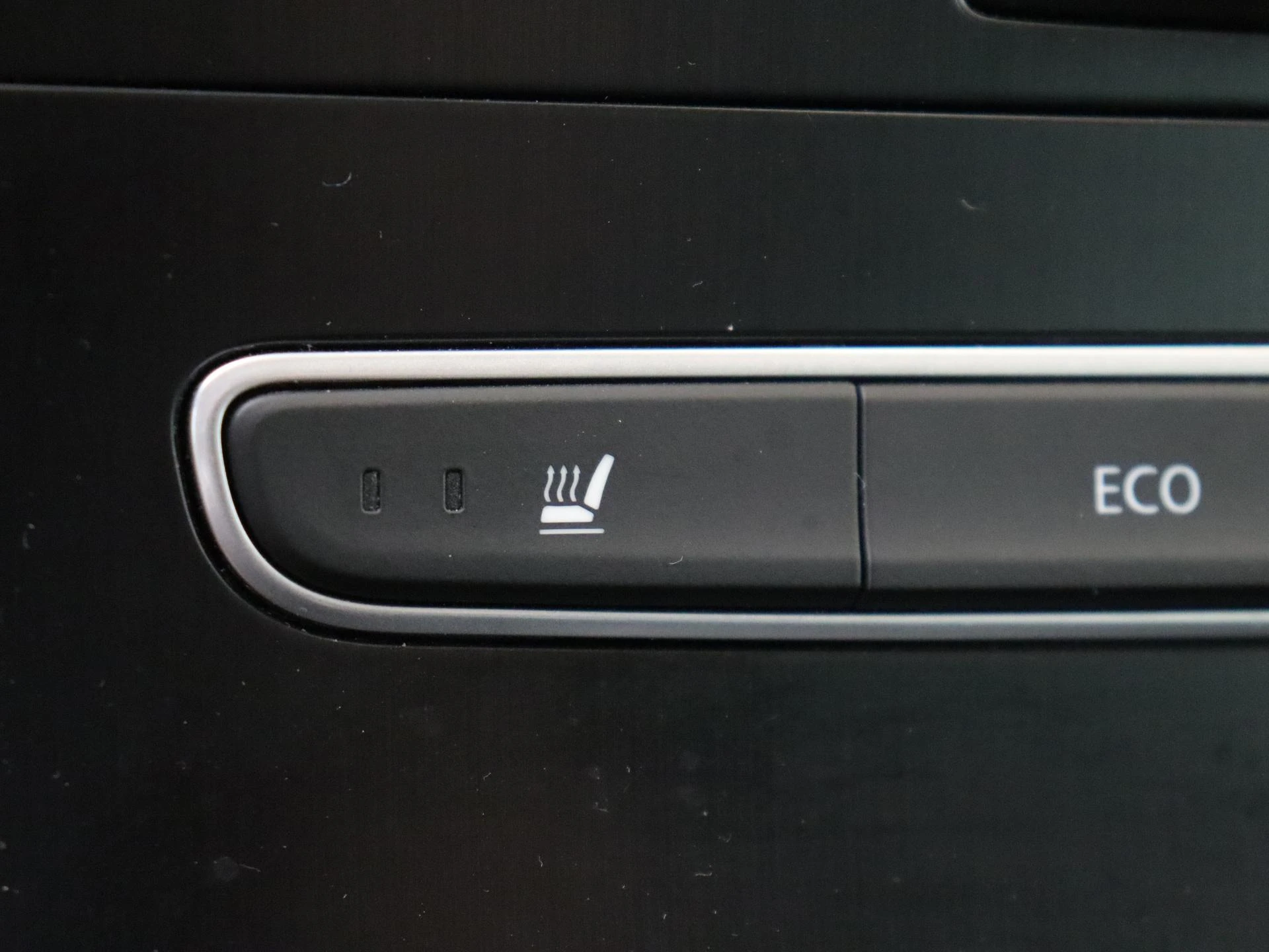 Renault-Grand Scénic-image-23