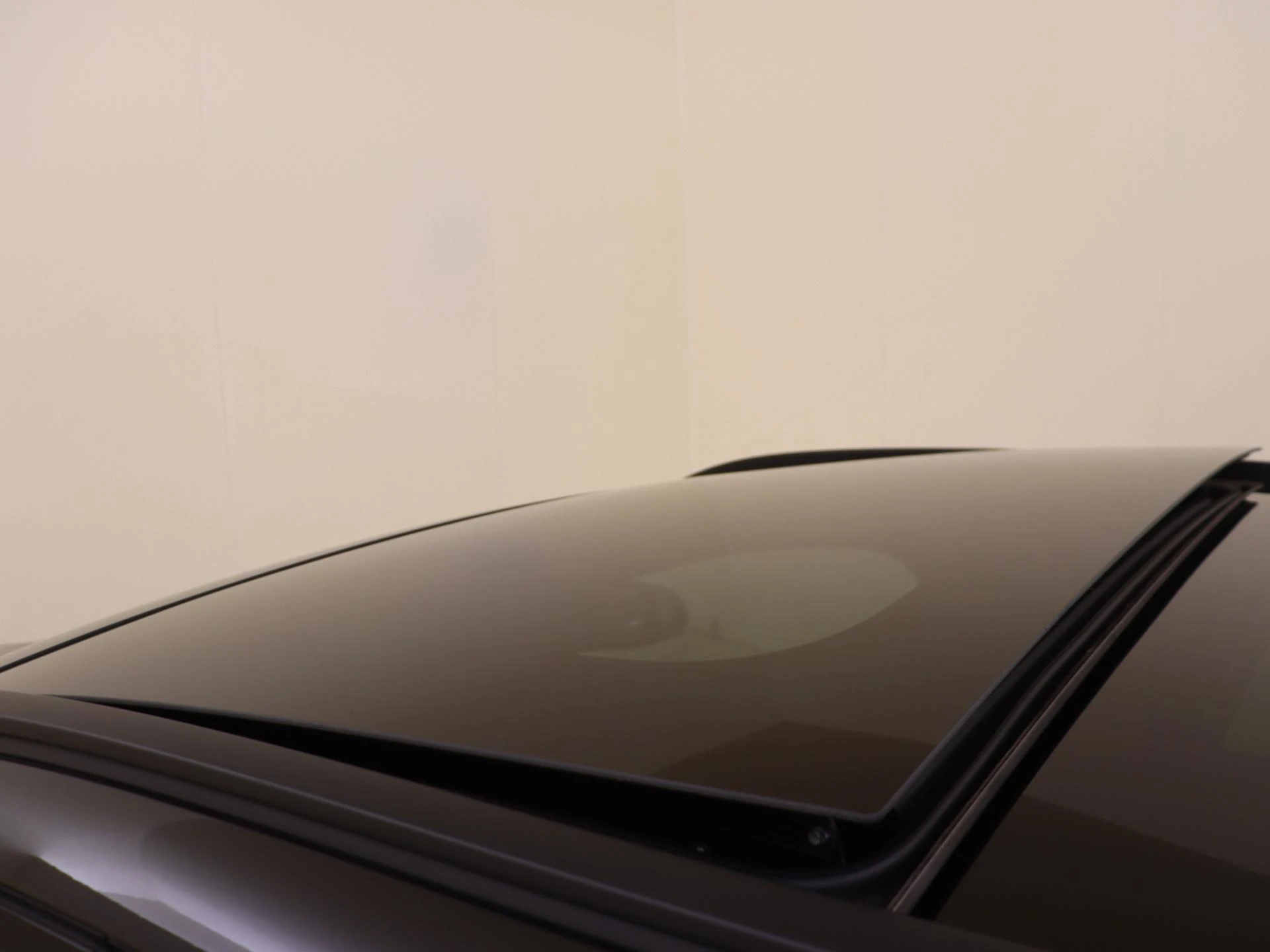 Mercedes-Benz-E-Klasse-image-27