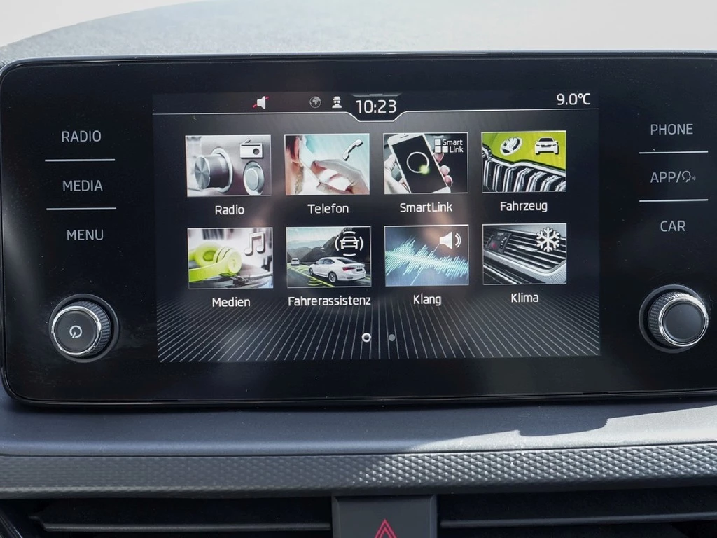 Škoda Scala 1,0 TSI Ambition,LED,ALU,Climatronic Tempomat,Park-Pilot hinten