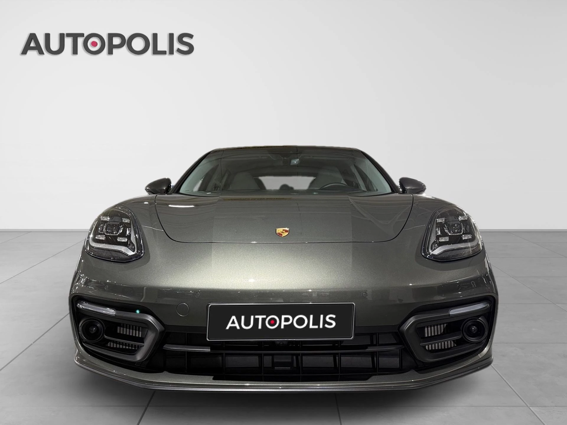 Porsche-Panamera-image-13