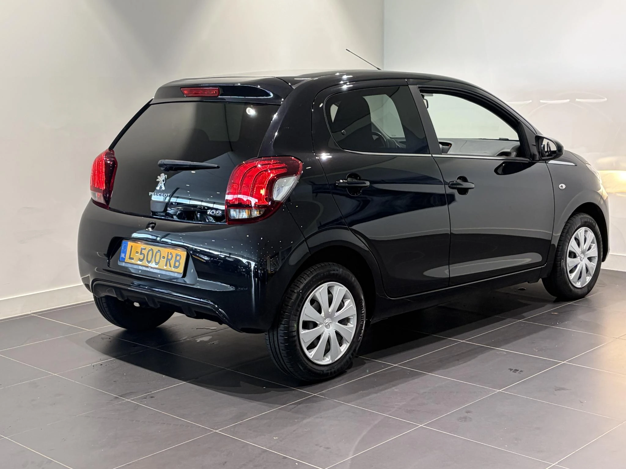 Peugeot-108-image-6