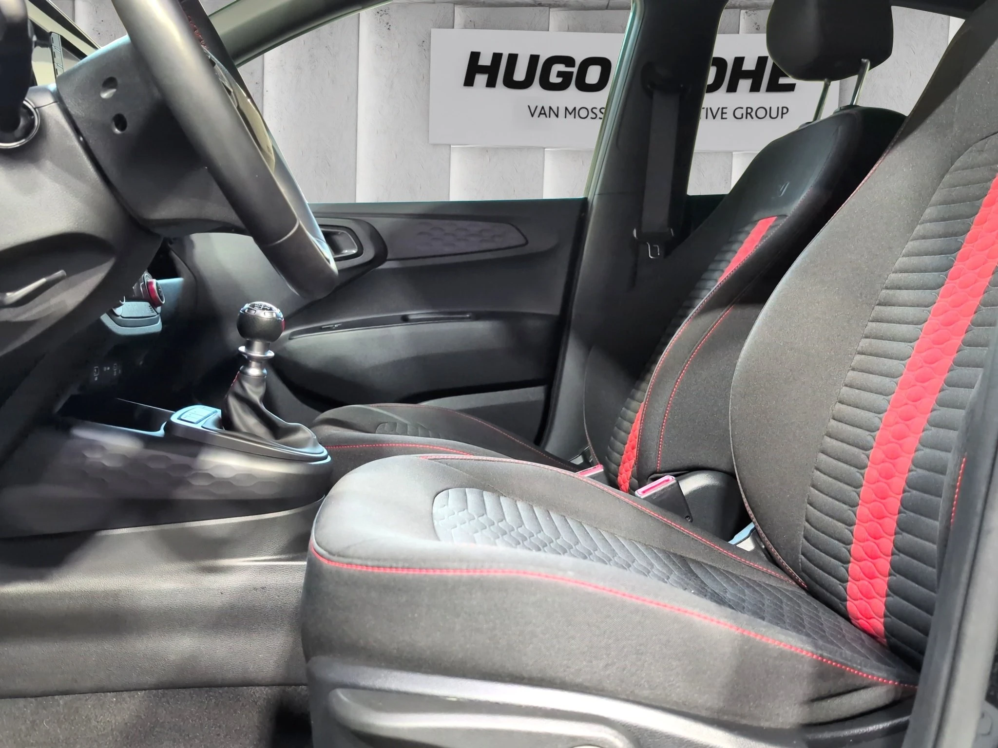 Hyundai-i10-image-9