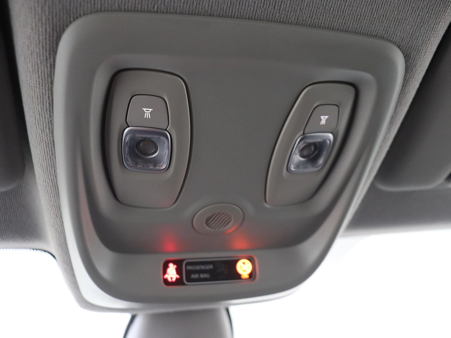 Renault-Clio-image-23