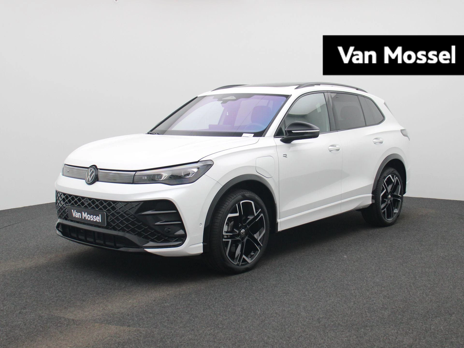 Volkswagen-Tiguan-image-0