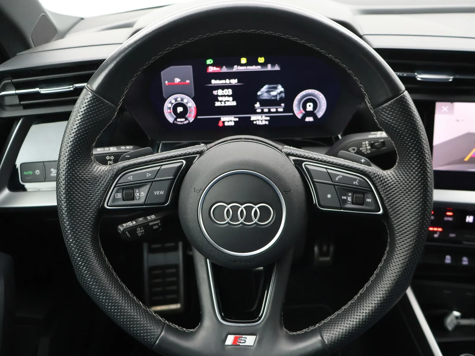 Audi A3 Sportback Business Edition 35TFSI 2XS line 150PK *AUTOMAAT*SPORTZETELS*CAMERA*PDC*NAVI*ACC*...*