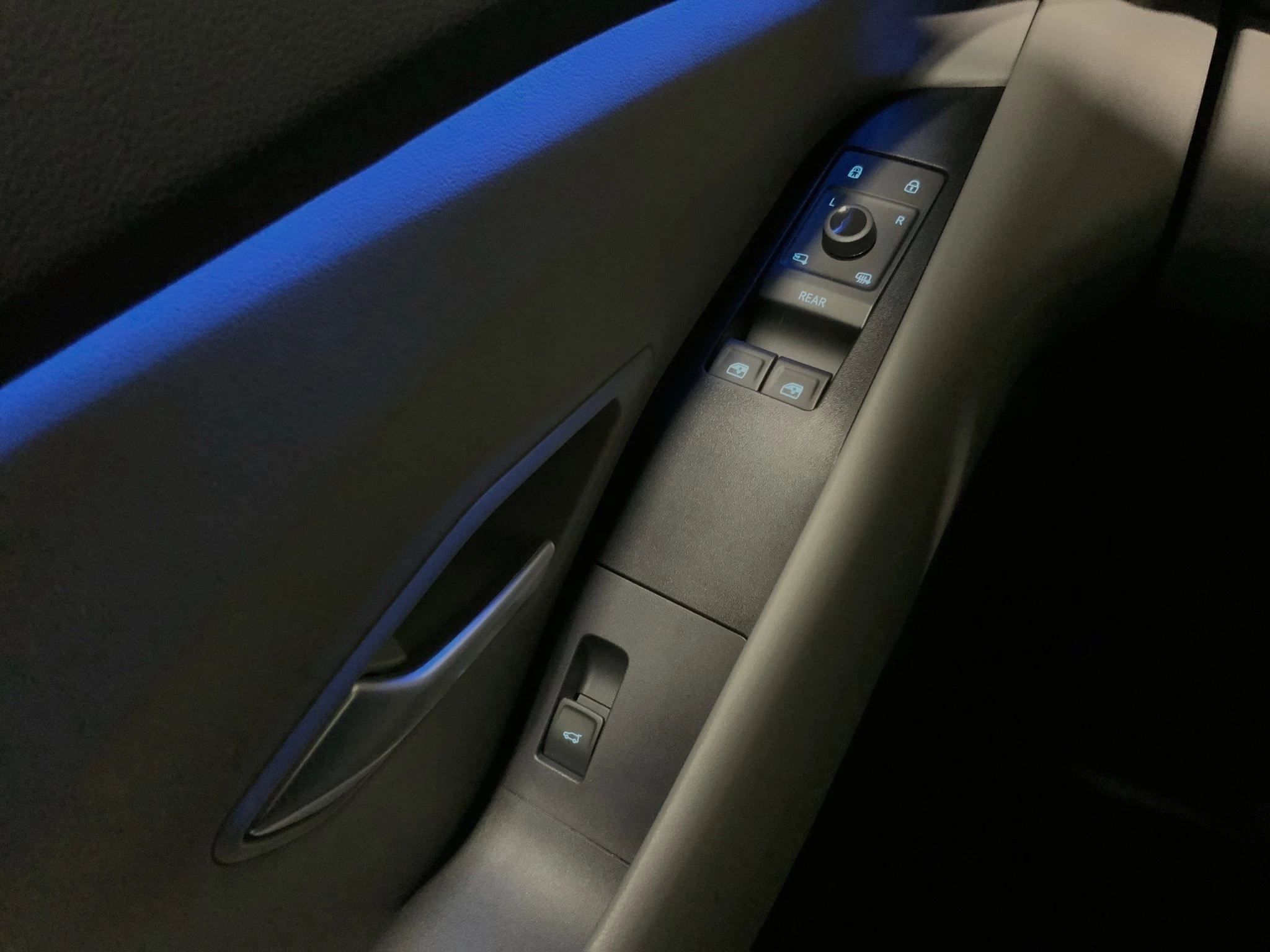Ford-Explorer-image-15