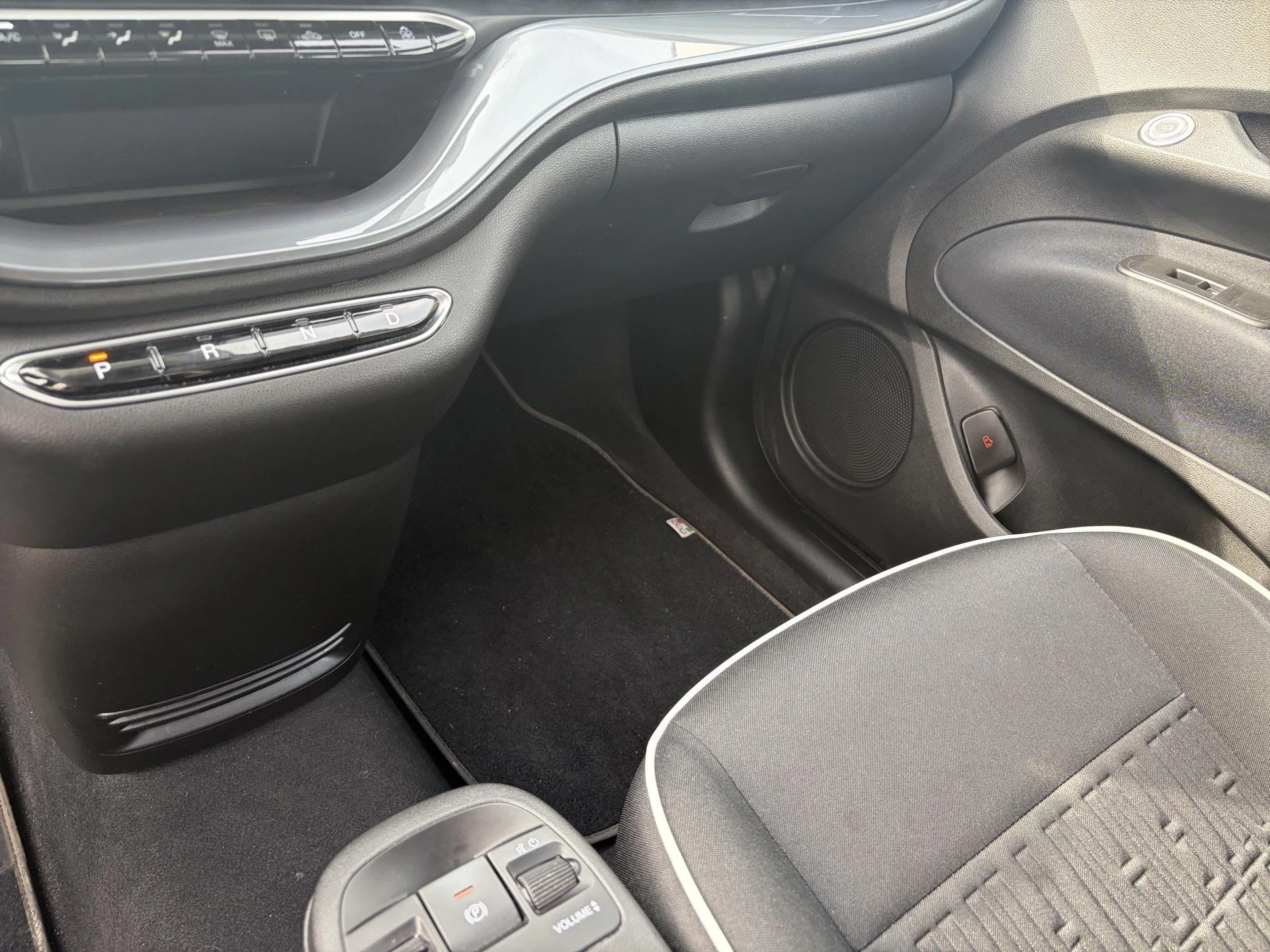 Fiat-500e-image-8