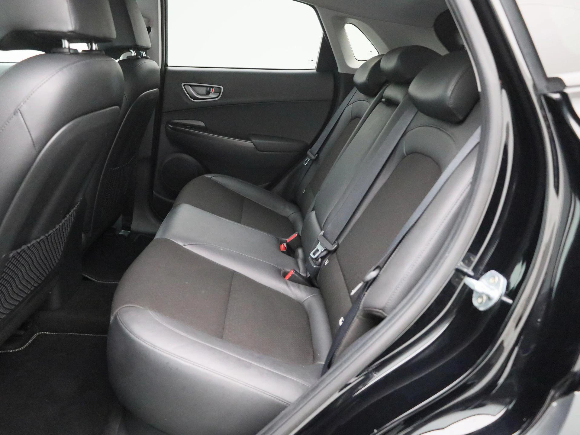 Hyundai-Kona-image-8