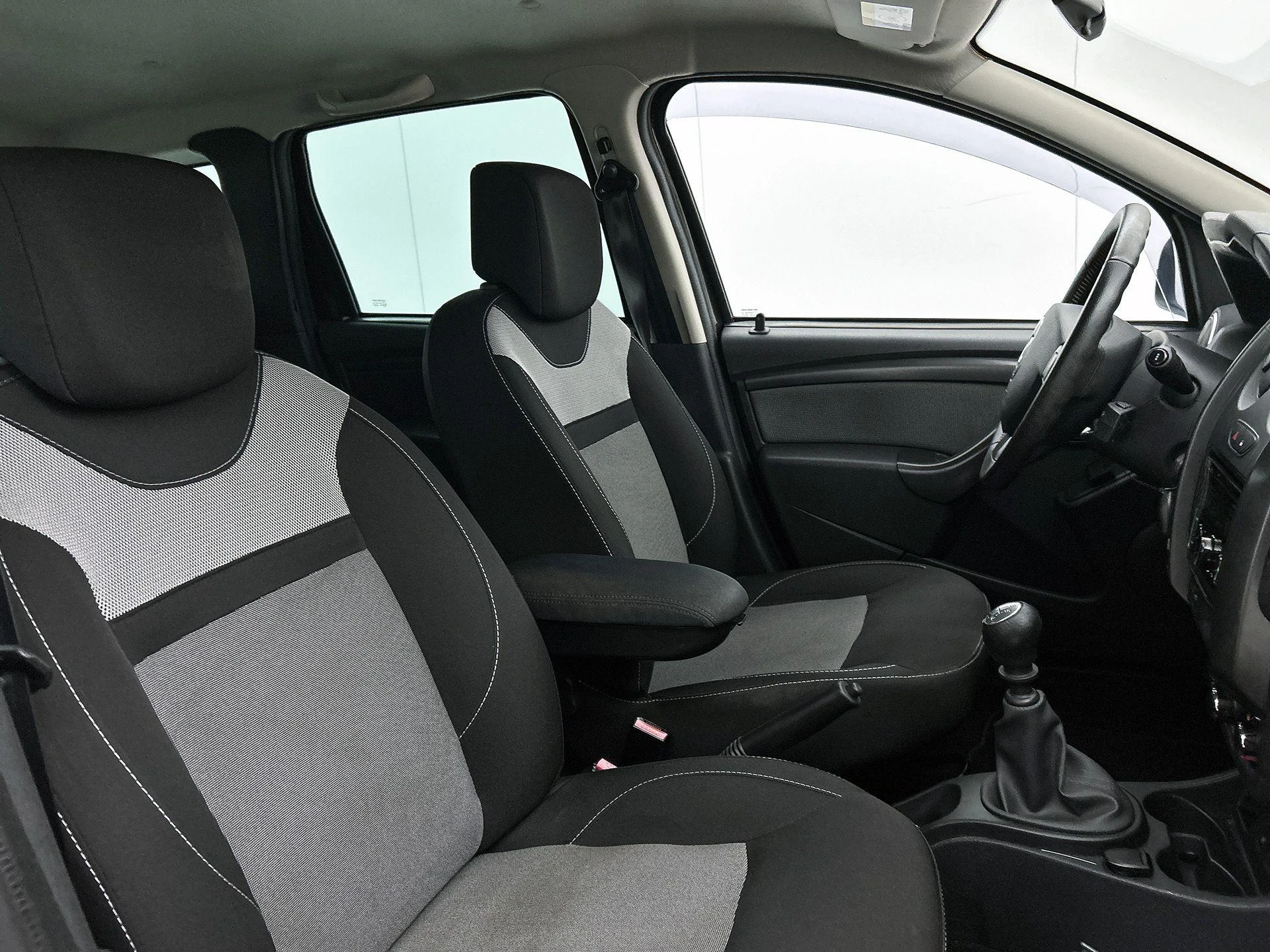 Dacia-Duster-image-31