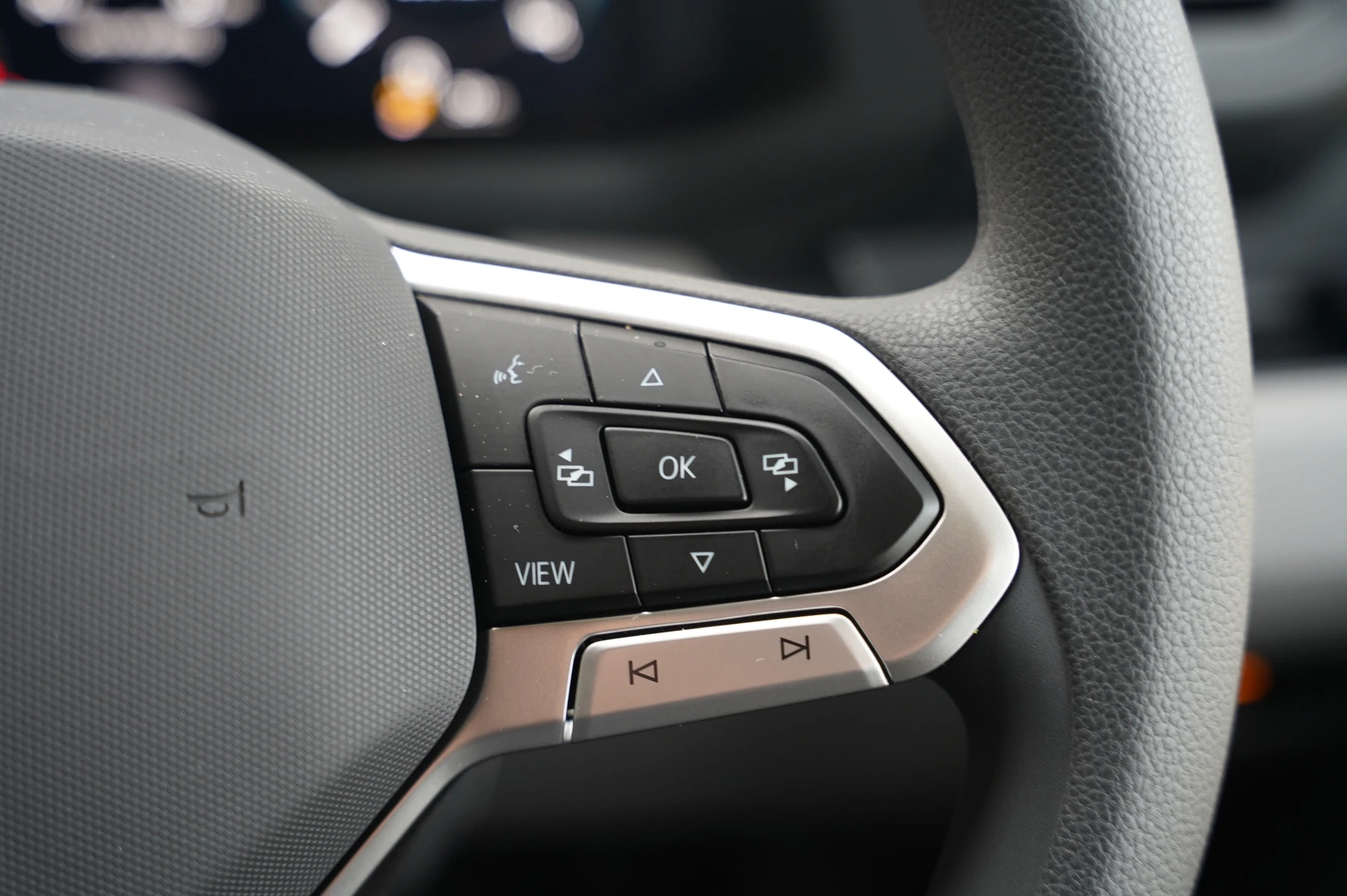 Volkswagen-Crafter-image-17
