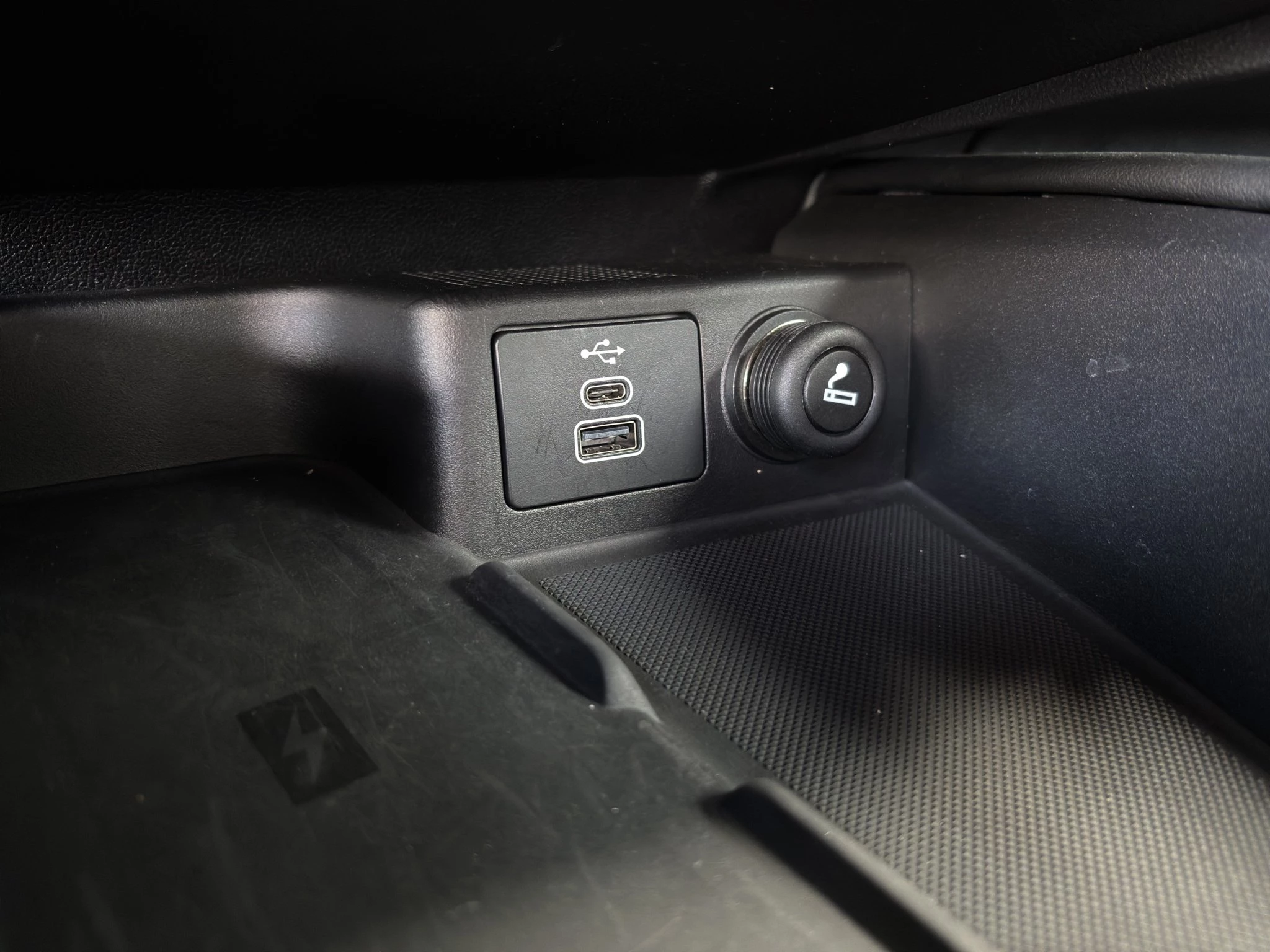 Ford Kuga ST-Line Aut.*KAM*LED-MATRIX*NAVI*GRA*WINTER-PKT.