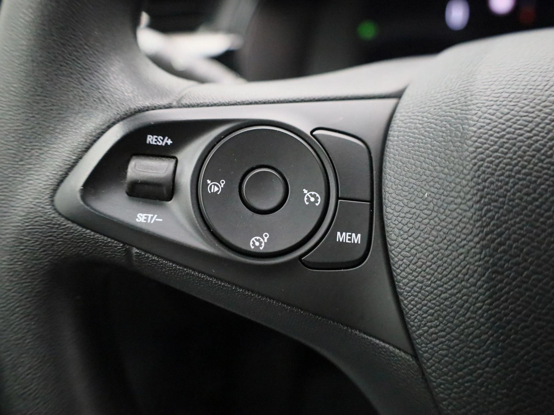 Opel-Corsa-e-image-18