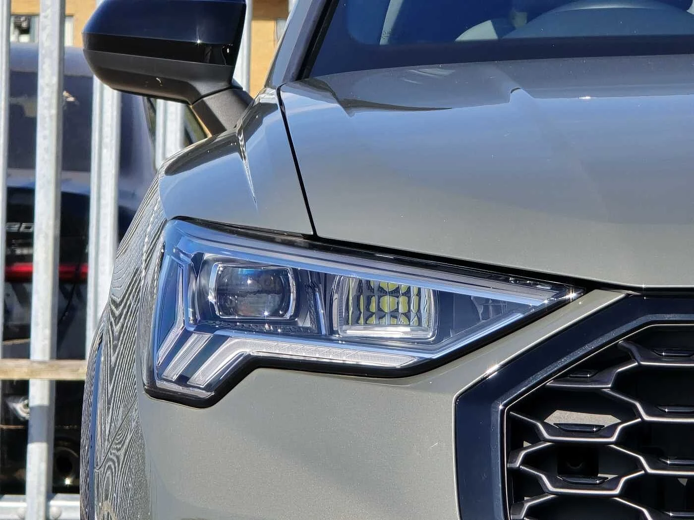 Audi-Q3-image-12