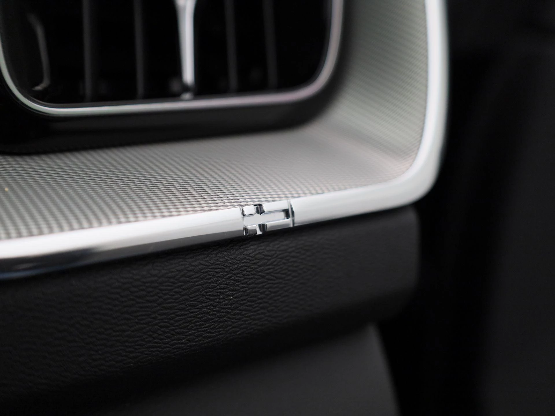 Volvo XC60 T6 PHEV Plus Dark Aut.