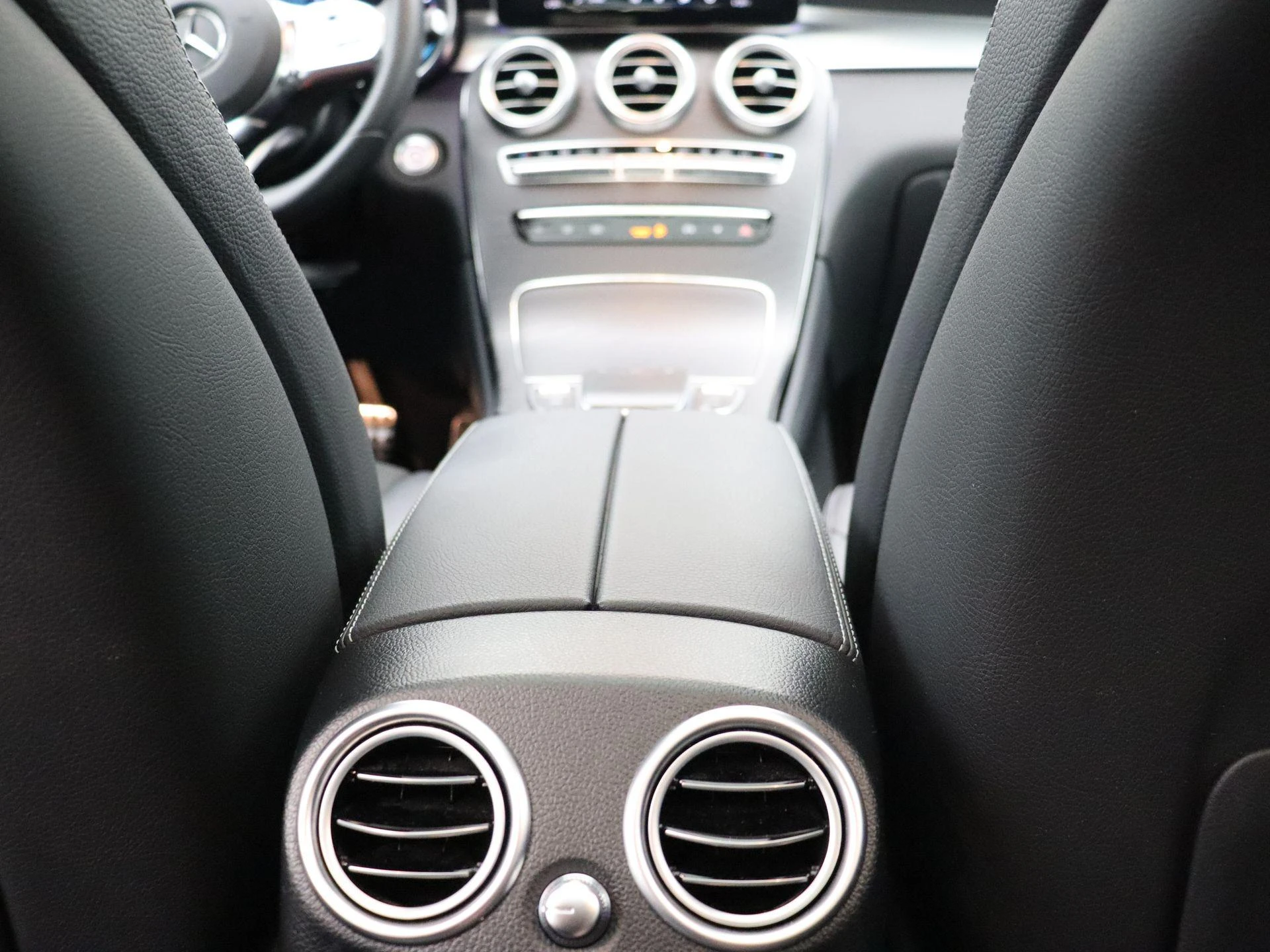 Mercedes-Benz GLC 300 de AMG LINE + PANO DAK + BURMESTER + CARPLAY +